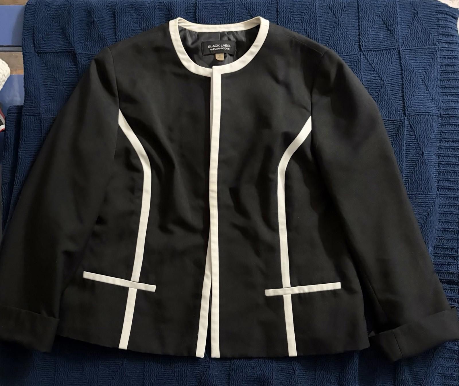 Evan Picone Evan Picone Blazer Size 14 Black Label Jacket White Women Size XL / US 12-14 / IT 48-50 - 1 Thumbnail