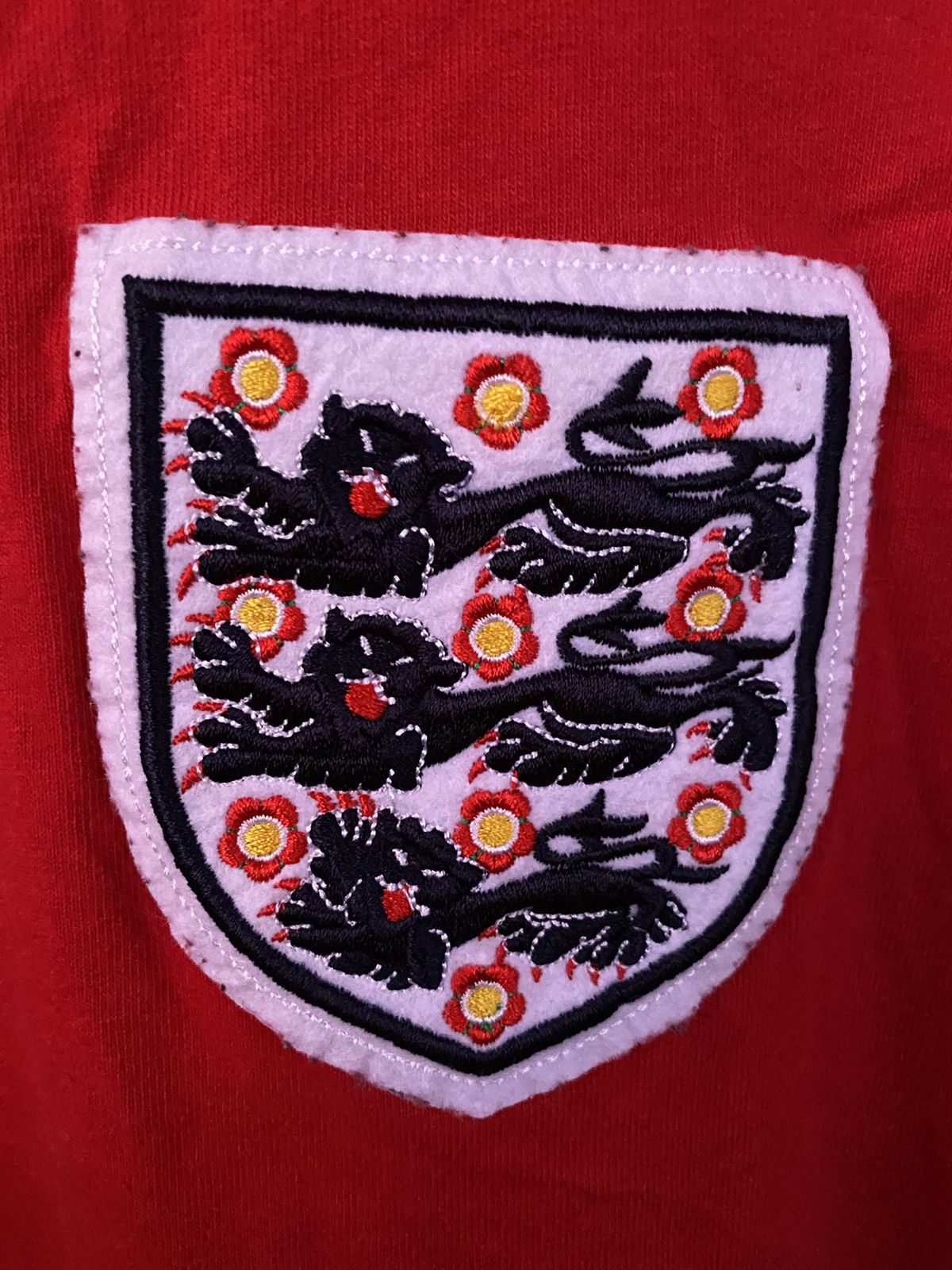 Other Vintage England Red Long Sleeve T-shirt #6 Soccer Jersey 90s Size US L / EU 52-54 / 3 - 6 Thumbnail