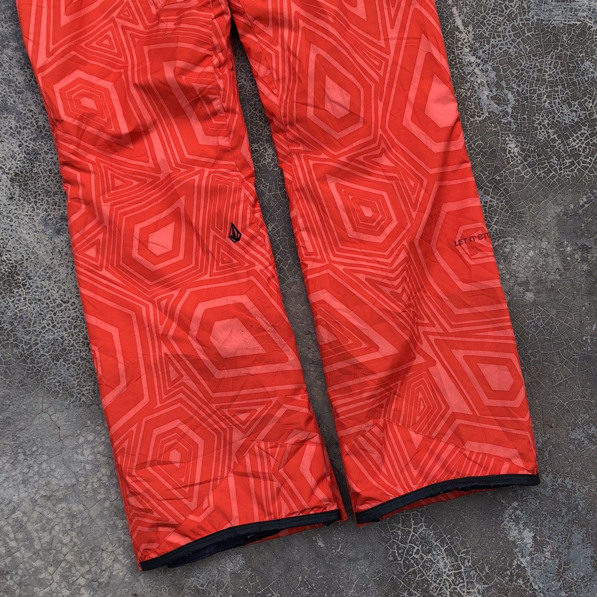 Volcom VOLCOM Thermonite Fullprint Ski Tourist Pants Size US 33 - 10 Thumbnail