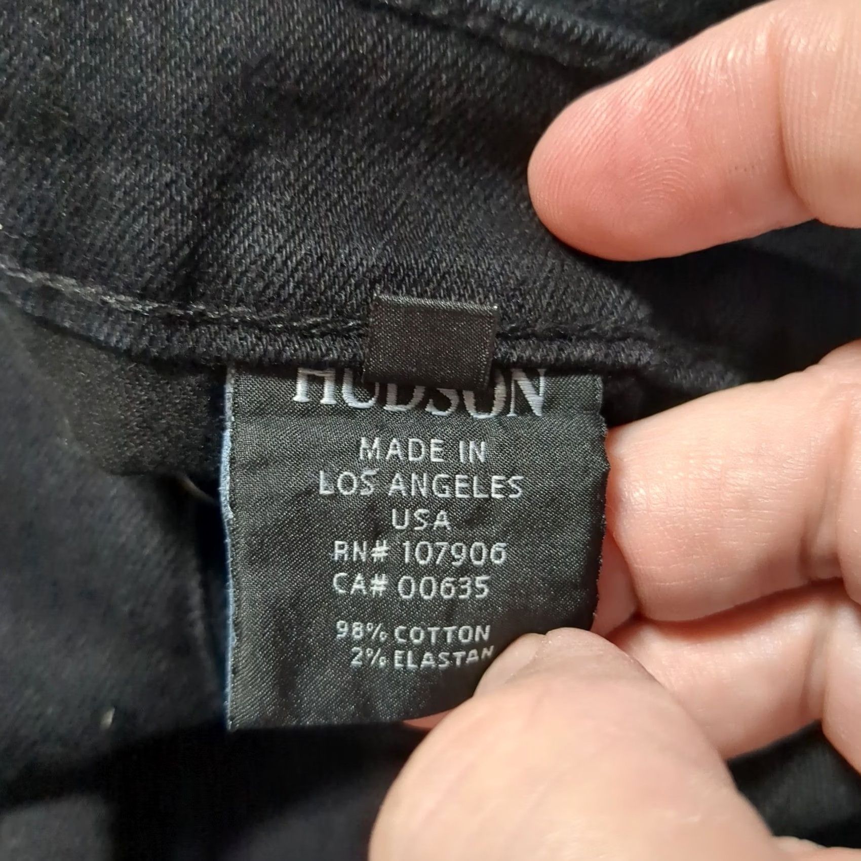 Hudson Hudson Libertine Boyfriend Distressed Black Denim Shorts 28 USA Size 24" / US 00 / IT 34 - 6 Thumbnail