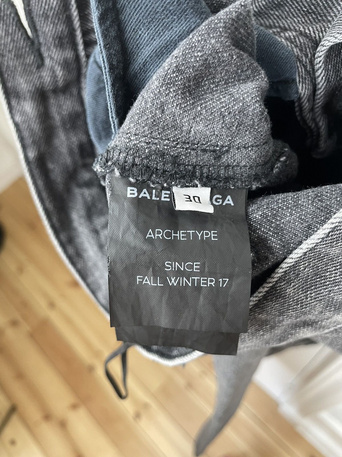 Balenciaga Balenciaga washed grey archetype denim jeans Size US 30 / EU 46 - 7 Thumbnail