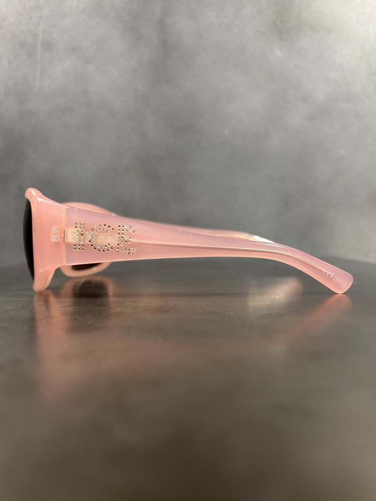 Iceberg 2000s ICEBERG Sunglasses Y2K Vintage Rhinestone Pink Jewel Size ONE SIZE - 9 Thumbnail