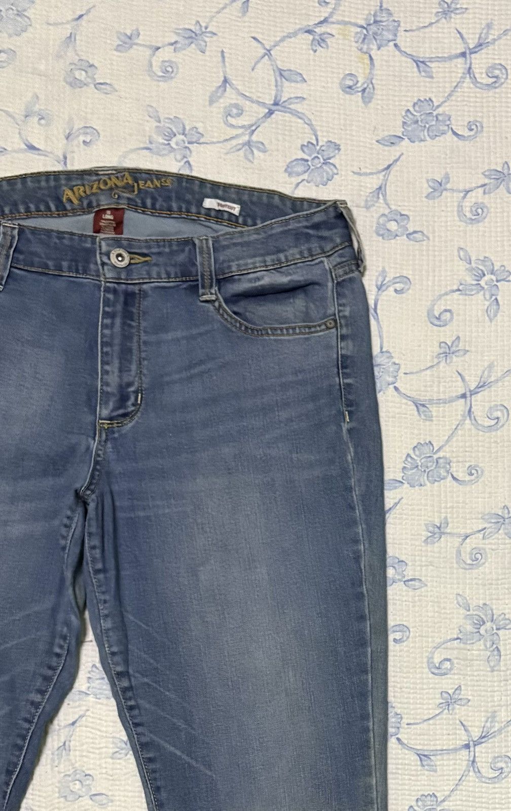 Arizona Jean Co. Arizona Jean Company Streewear Jeans Flared Denim Size US 33 - 7 Thumbnail