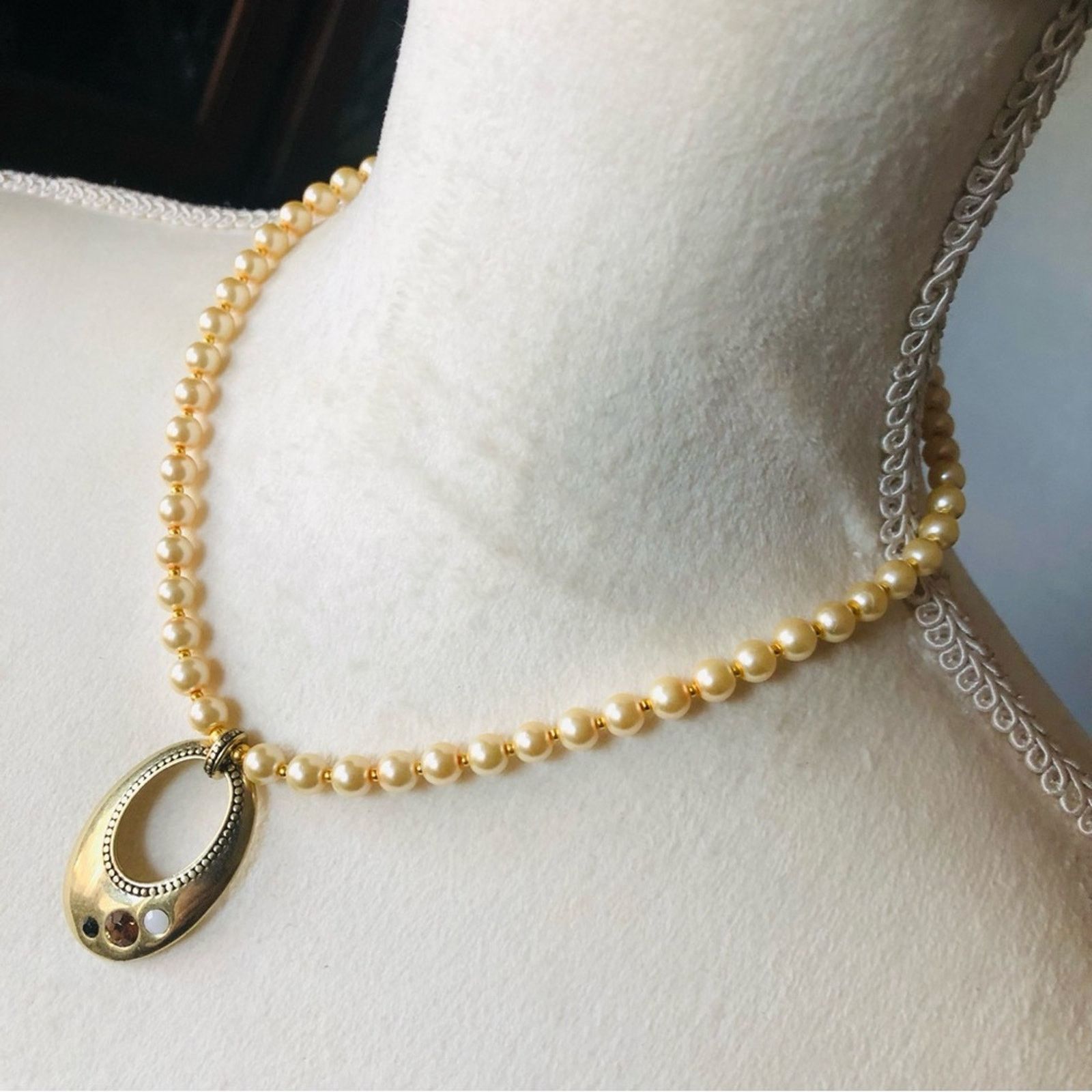Handmade Handcrafted repurpose stone open raindrop Pearl necklace Size ONE SIZE - 4 Thumbnail