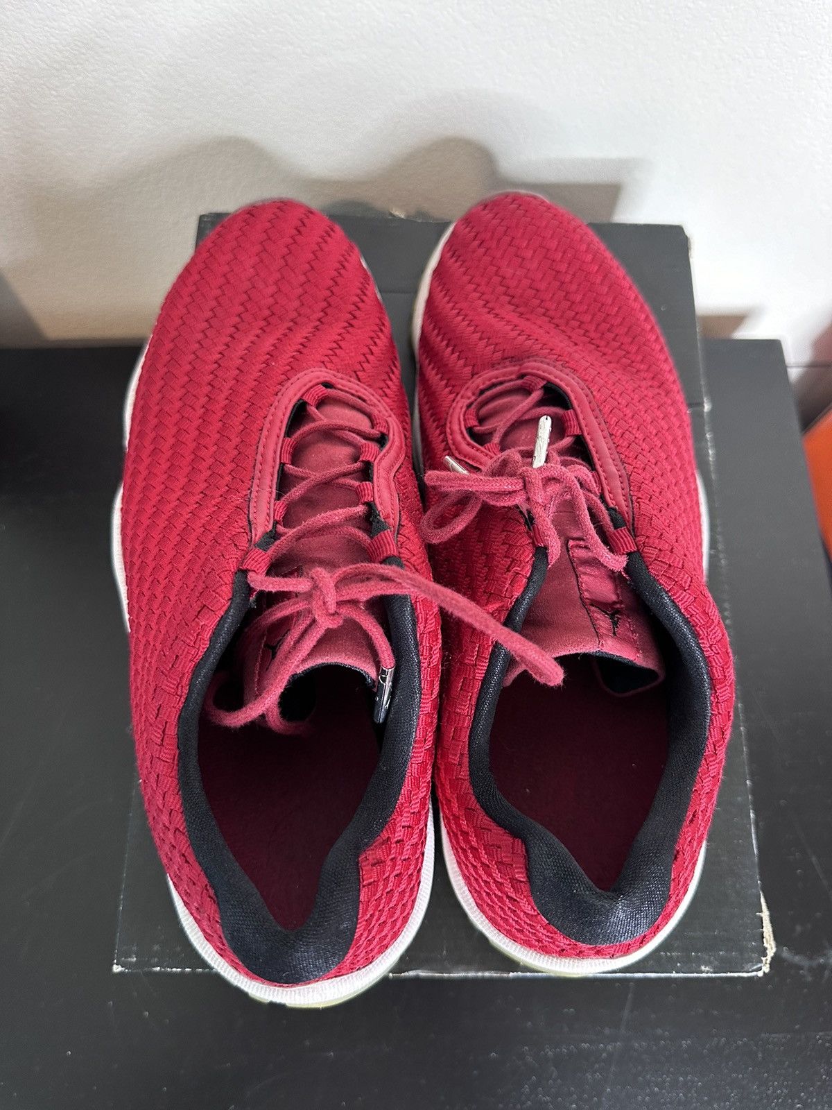 Jordan Brand Jordan future low Size US 10 / EU 43 - 4 Thumbnail