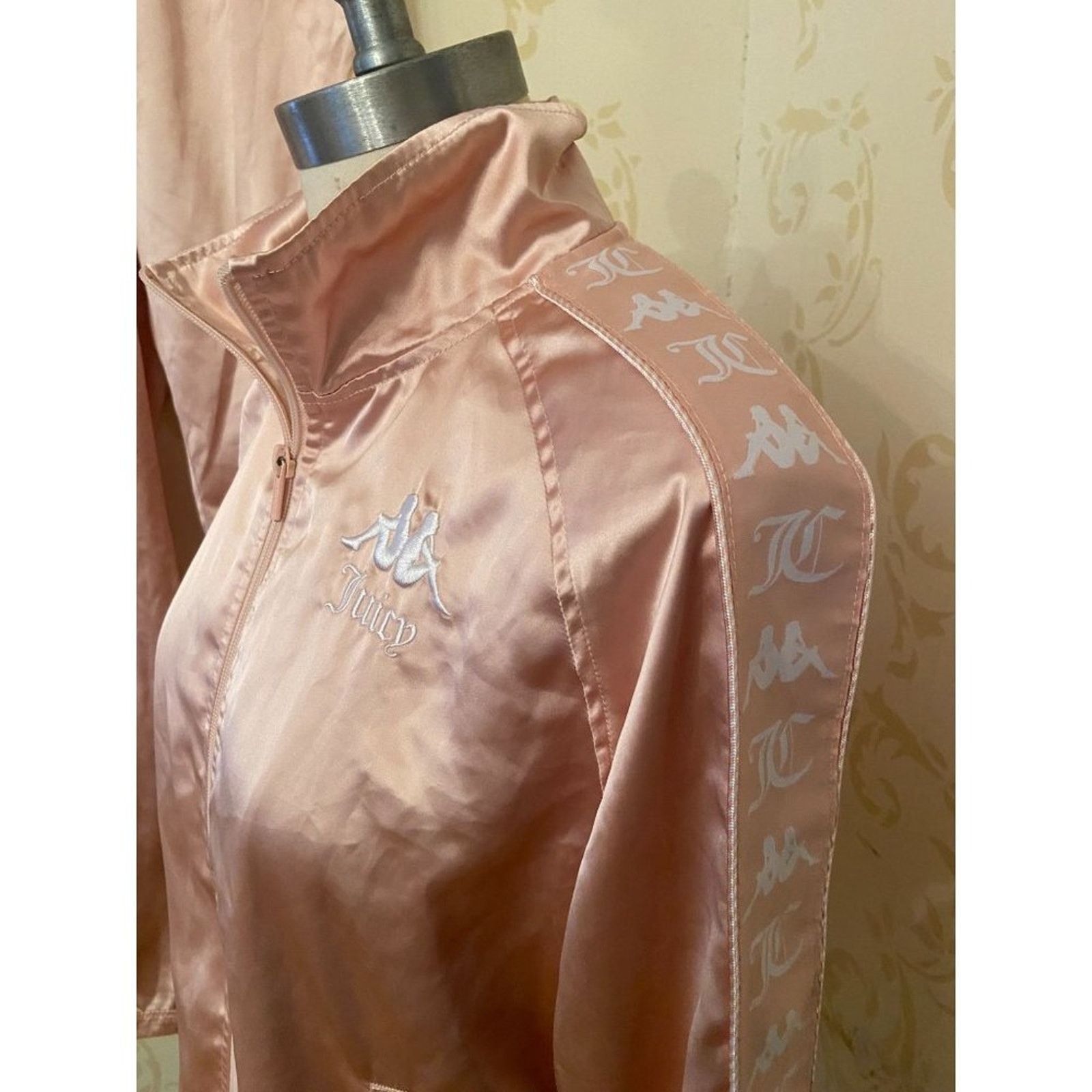 Juicy Couture Ladies Med Juicy Couture X Kappa Pink Collab 2pc Tracksuit Size 32" / US 10 / IT 46 - 5 Thumbnail