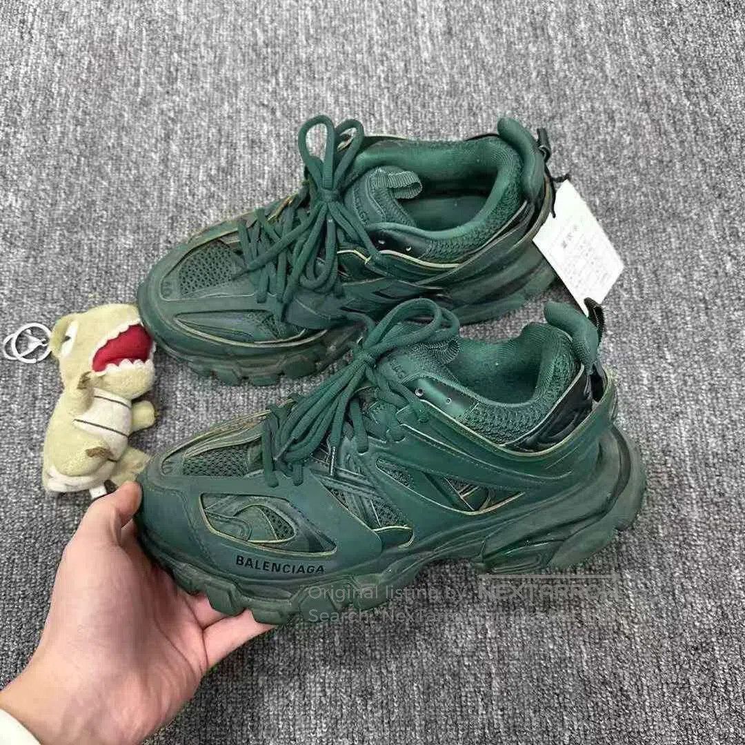 Japanese Brand Balenciaga Track Size 42 Green. Size US 9 / EU 42 - 2 Thumbnail