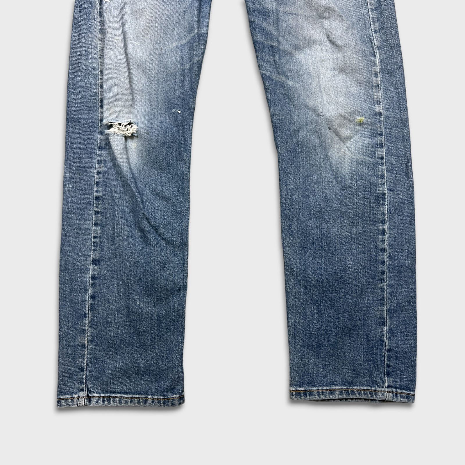 Levi's × Vintage Levi's 505 Jeans 32x30 Regular Fit Distressed Denim Pants Size US 32 / EU 48 - 3 Thumbnail