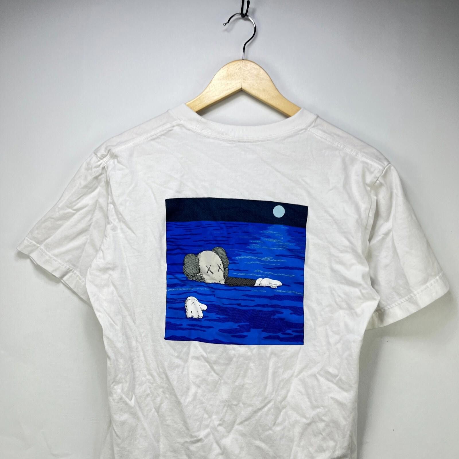 Kaws Uniqlo X KAWS UT T Shirt Small Sesame Street Art Ocean Size US S / EU 44-46 / 1 - 2 Thumbnail