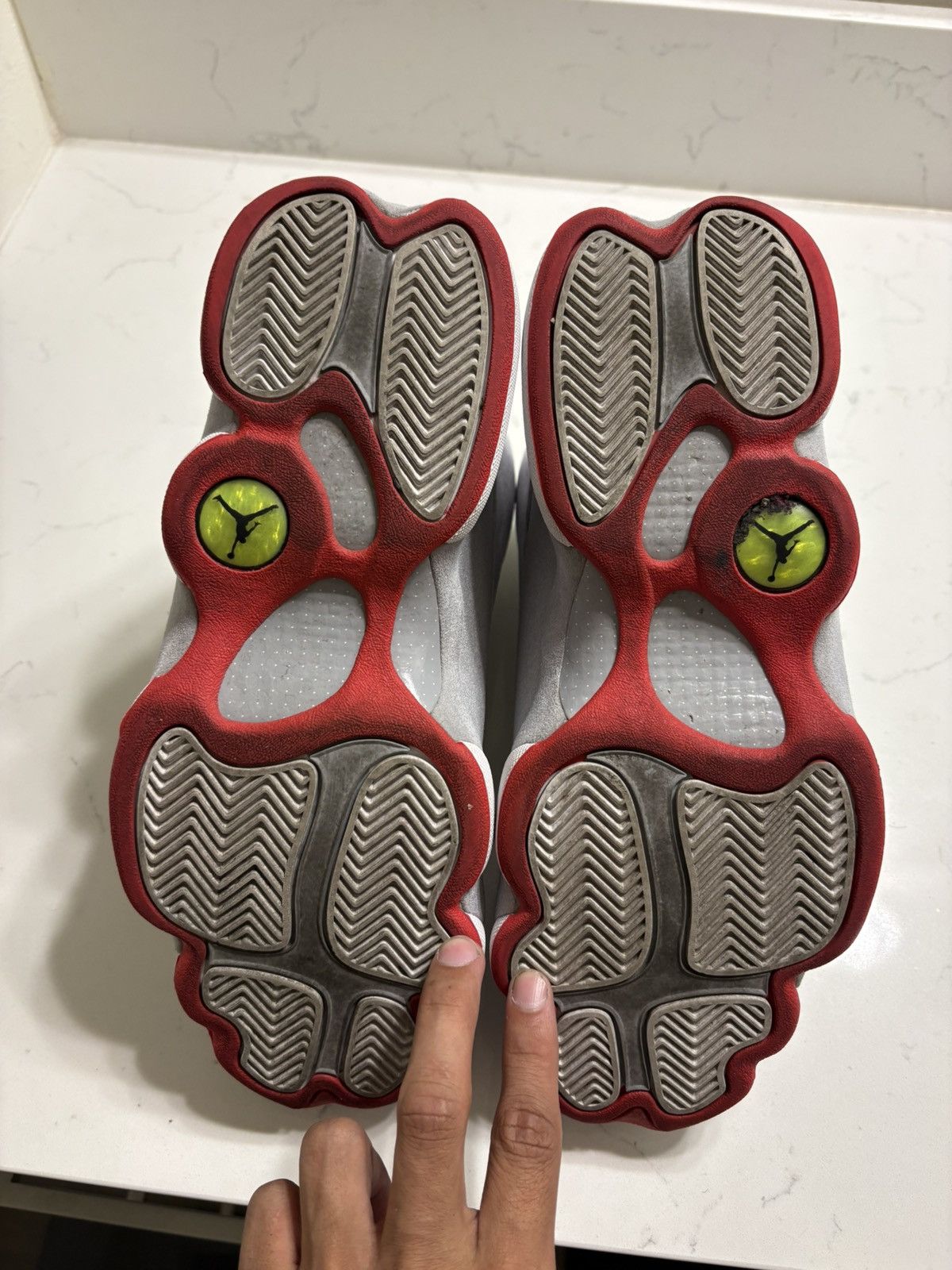 Jordan Brand Jordan 13 wolf grey size 9 Size US 9 / EU 42 - 8 Thumbnail