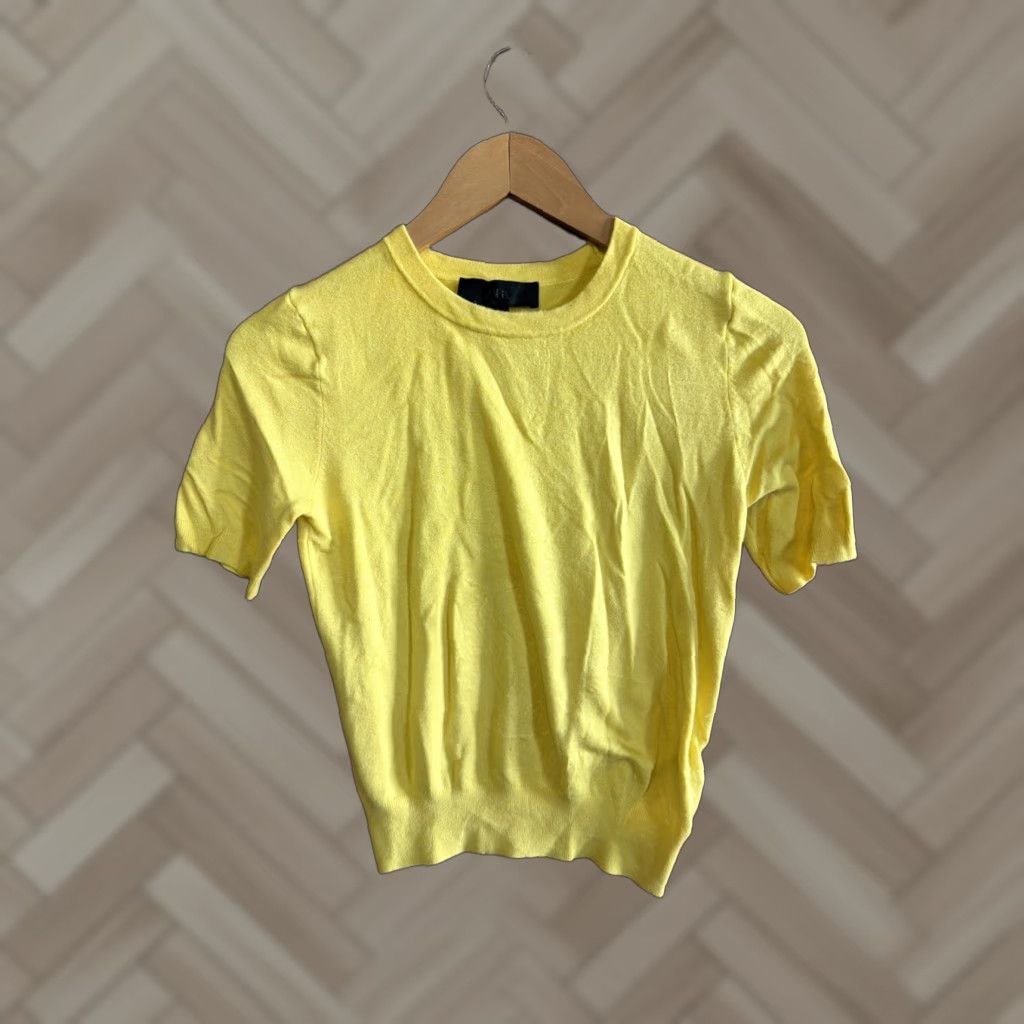 Zara Zara Womens Blouse Shirt Sleeveless Top Yellow Medium Viscose Blend Crew Neck Pullover Regular Size M Womens 90s? Size M / US 6-8 / IT 42-44 - 1 Thumbnail