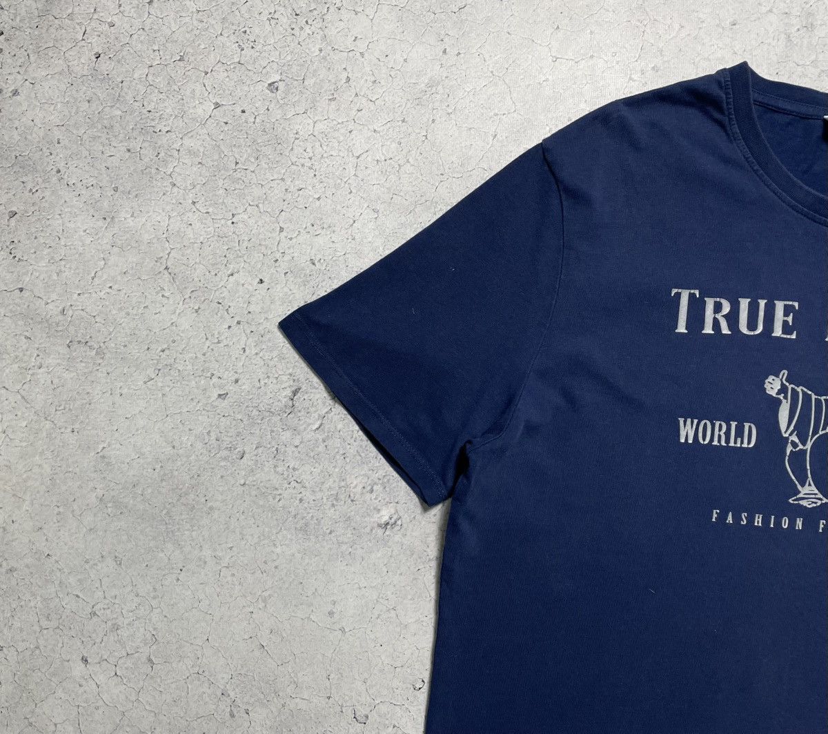 Japanese Brand × True Religion True Religion Buddha Big Logo T-Shirt Navy Y2K Size US XXL / EU 58 / 5 - 4 Thumbnail