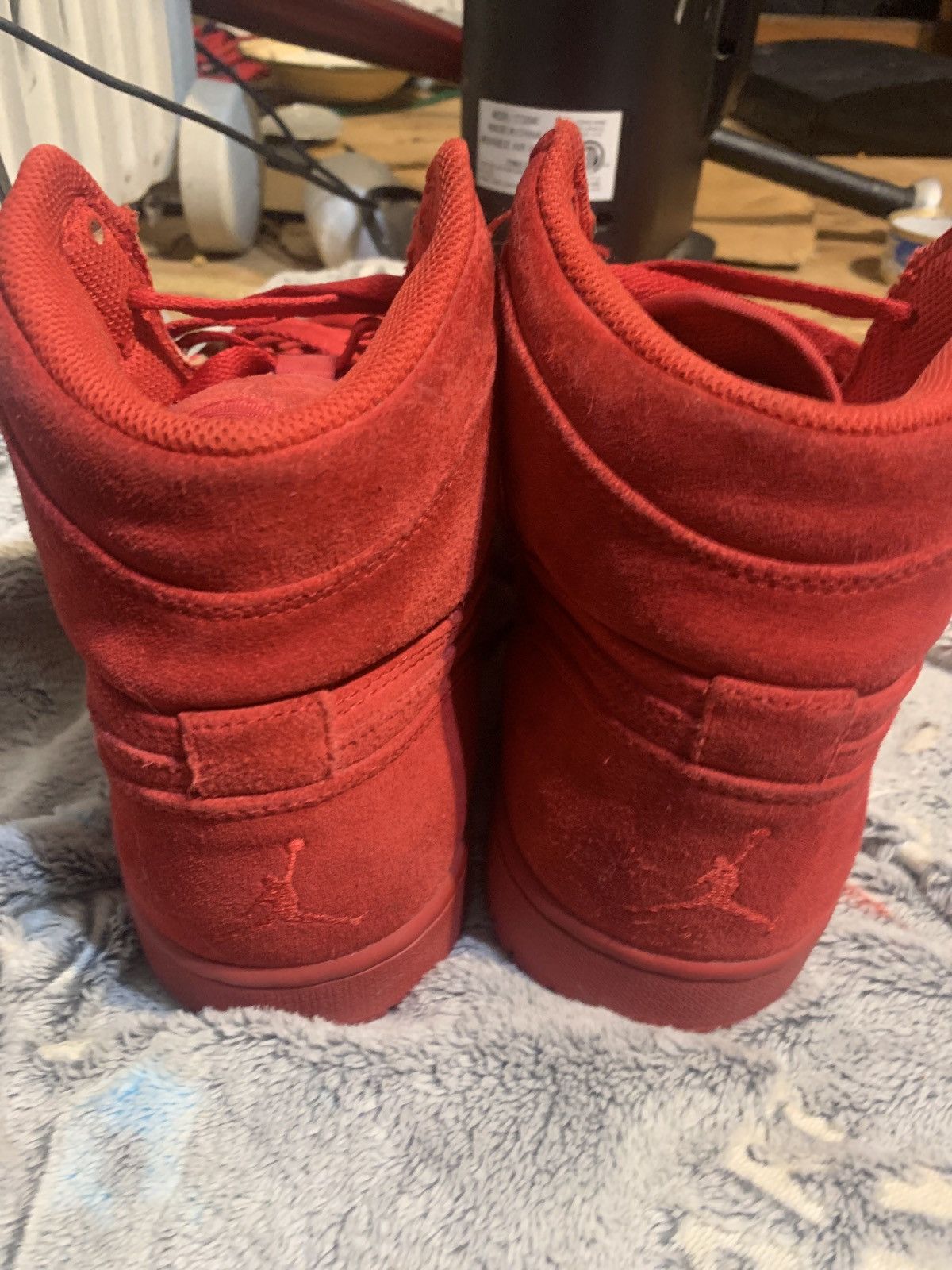 Jordan Brand Red Suede Retro Jordan 1’s Size US 11 / EU 44 - 2 Thumbnail