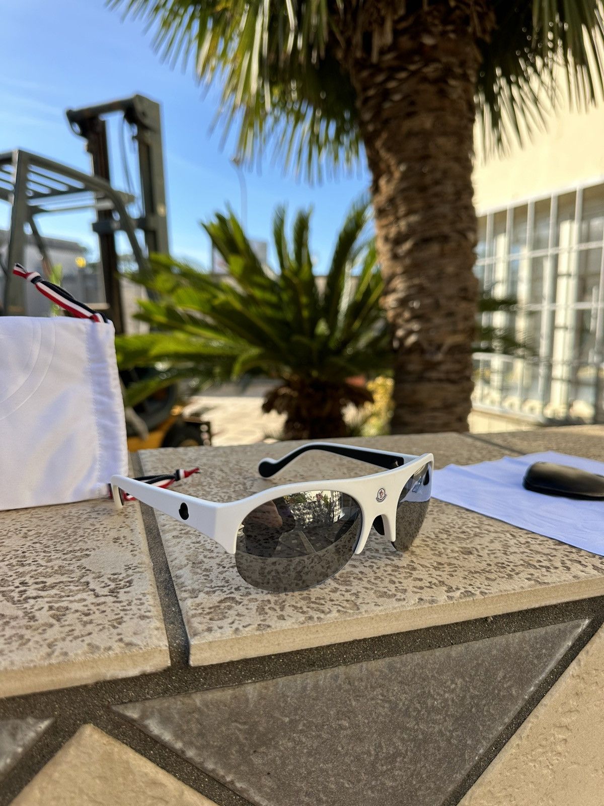 Moncler NEW Moncler Sunglasses Quattromila ML 0050 White Size ONE SIZE - 1 Thumbnail