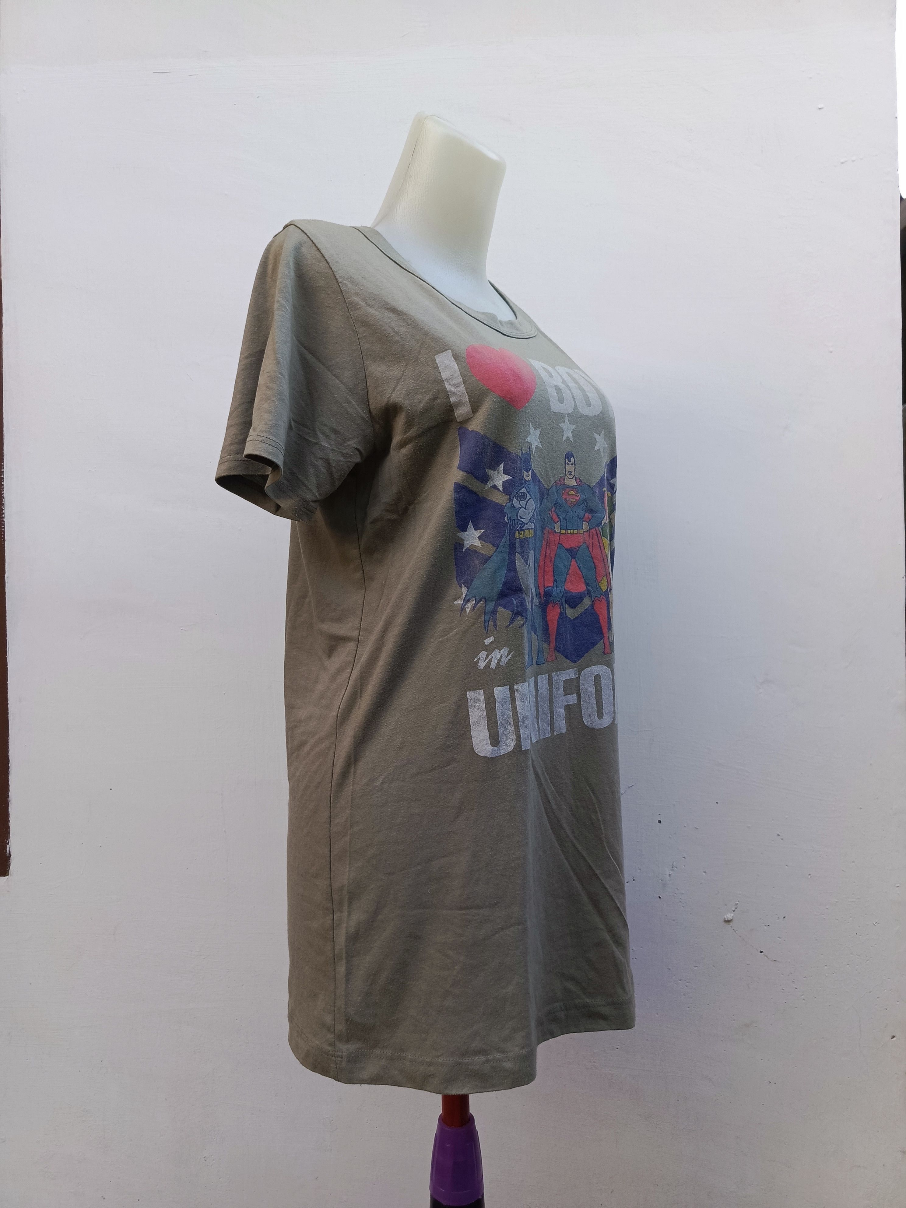 Junk Food Junk Food I Love Boys in Uniform Graphic Tee DC Comics Print Size L / US 10 / IT 46 - 3 Thumbnail