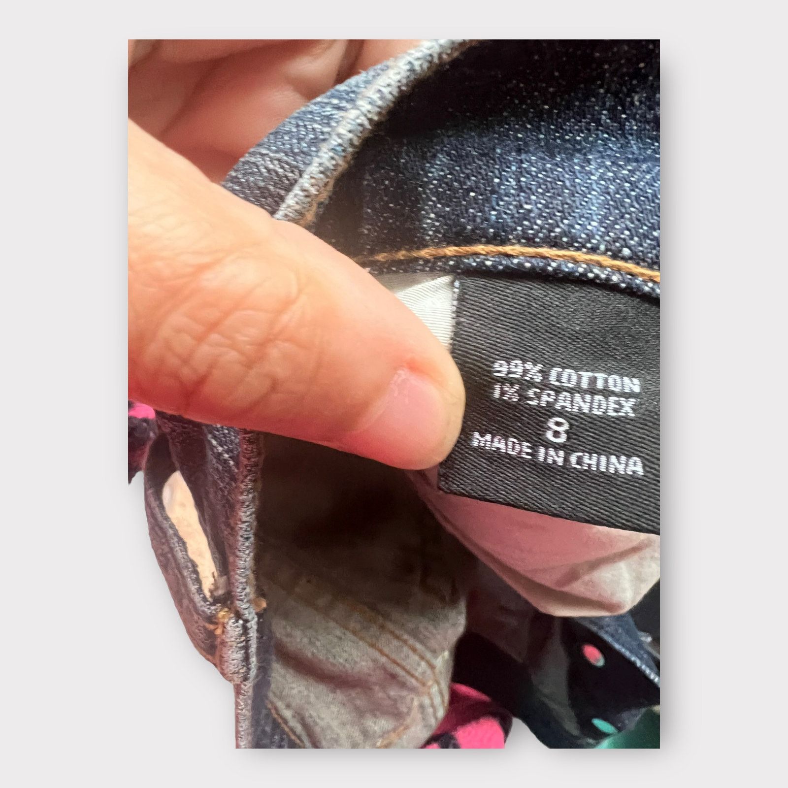 Vintage London Jeans | Vintage 90s Straight Mid Rise 5 Pockets | 8 Size 30" / US 8 / IT 44 - 5 Thumbnail