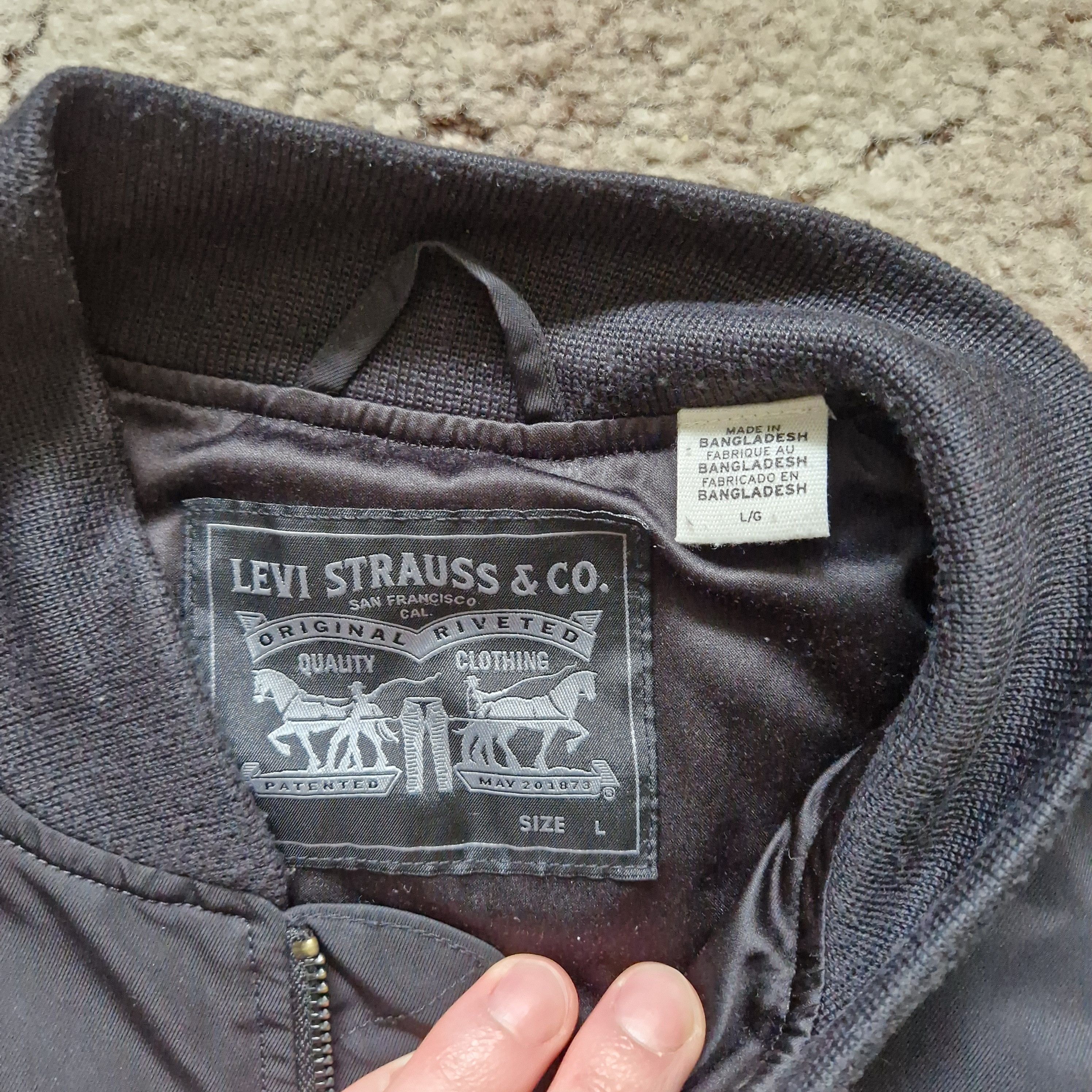 Levi's Levi’s Bomber Jacket – Black Nylon Outerwear (Size L) Size US L / EU 52-54 / 3 - 3 Thumbnail
