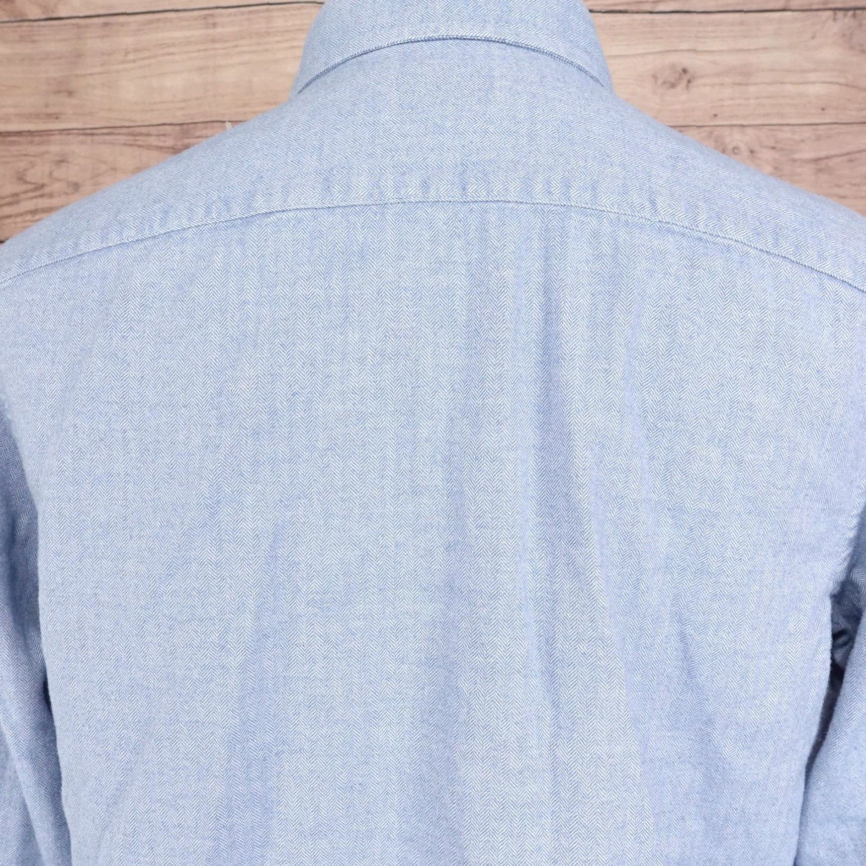 UNTUCKit UNTUCKit Shirt Men Large Blue Herringbone Slim Fit Button-Down Long Sleeve Shirt - 100% Cotton, Twill, Button-Up, Classic Collar, Regular Size L Size US L / EU 52-54 / 3 - 6 Thumbnail