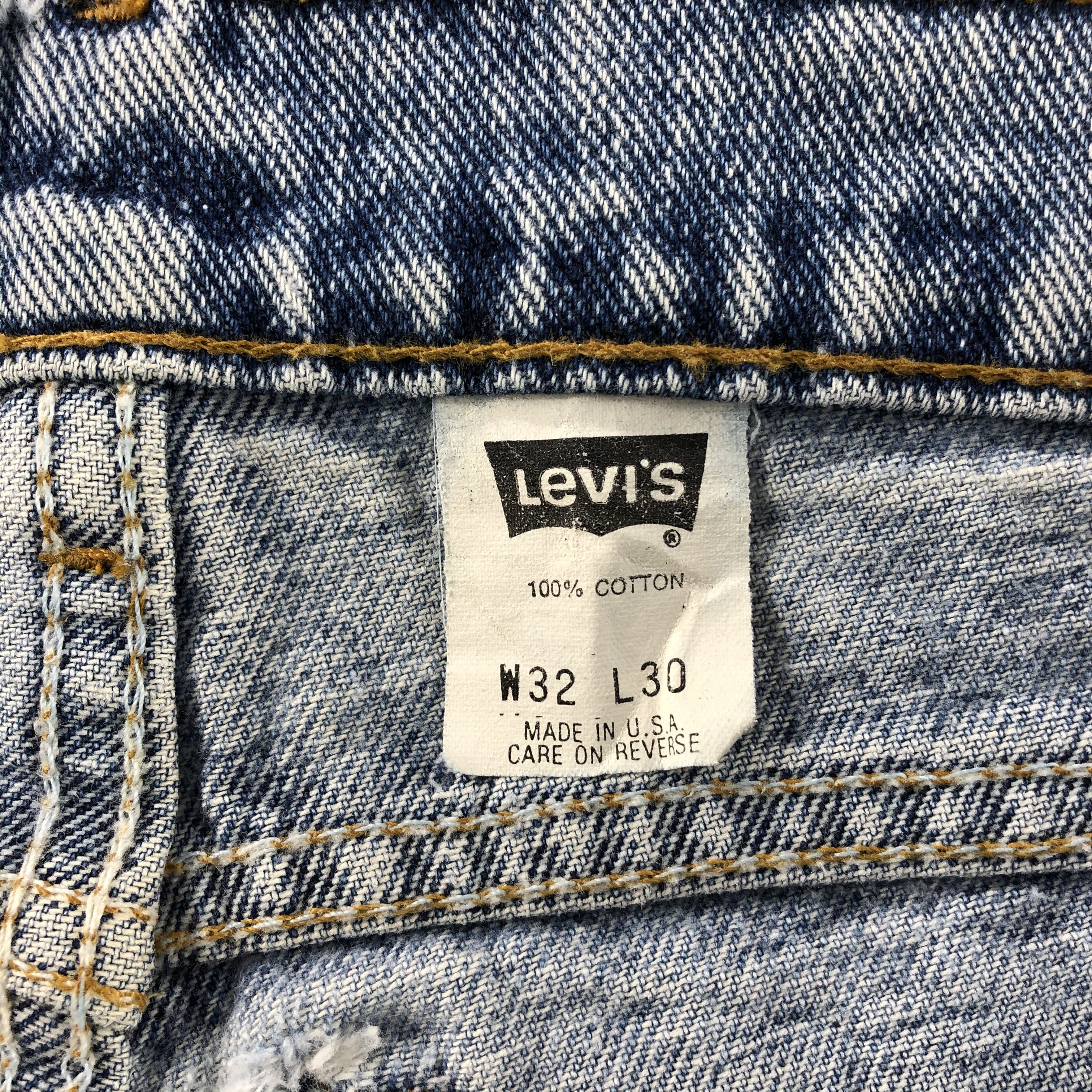 Levi's 90s Vintage Light Wash Levis 550 Jeans- J1374 Size US 30 / EU 46 - 10 Thumbnail