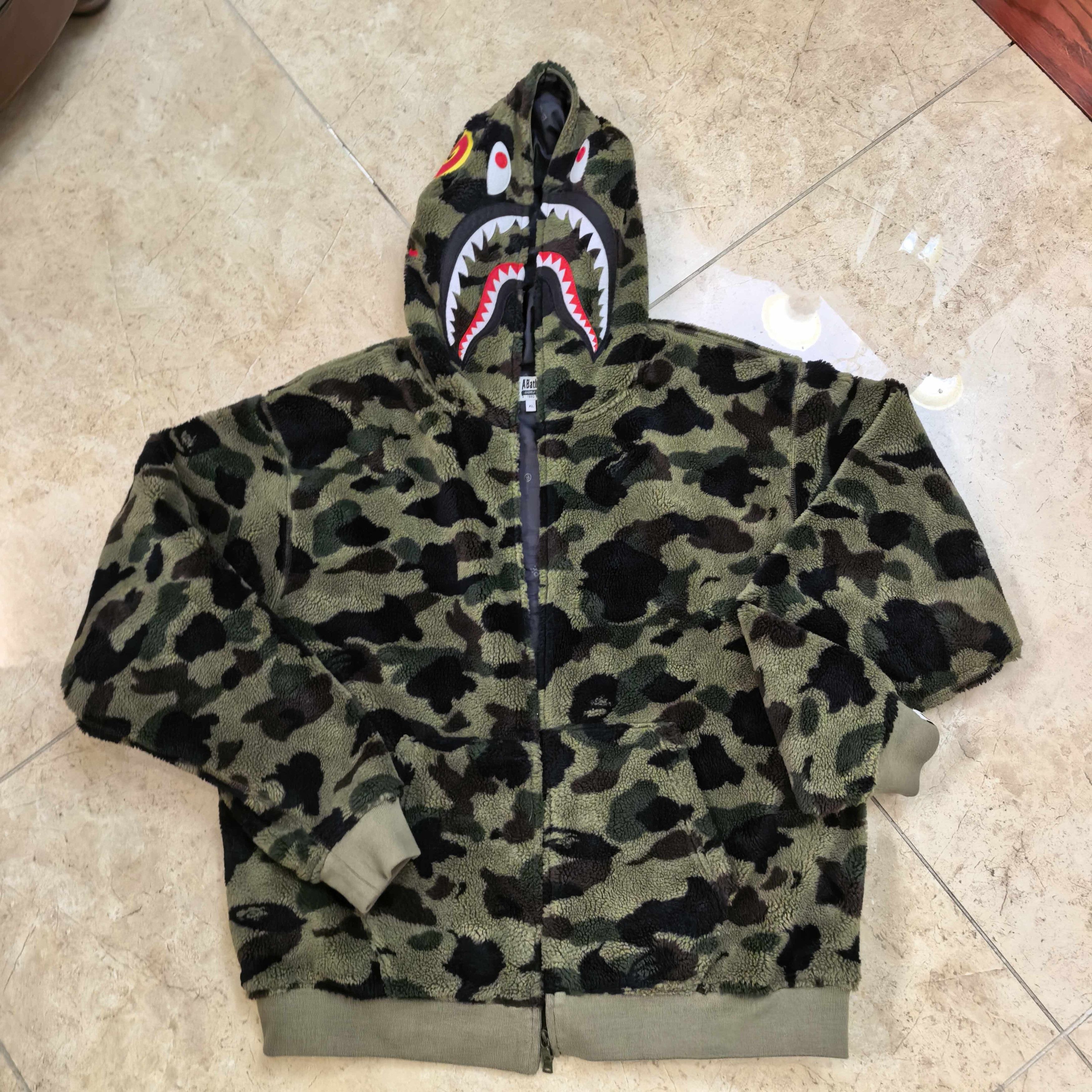 Bape A Bathing Ape 1st Camo Shark Fleece Hoodie Size XL Size US XL / EU 56 / 4 - 1 Thumbnail