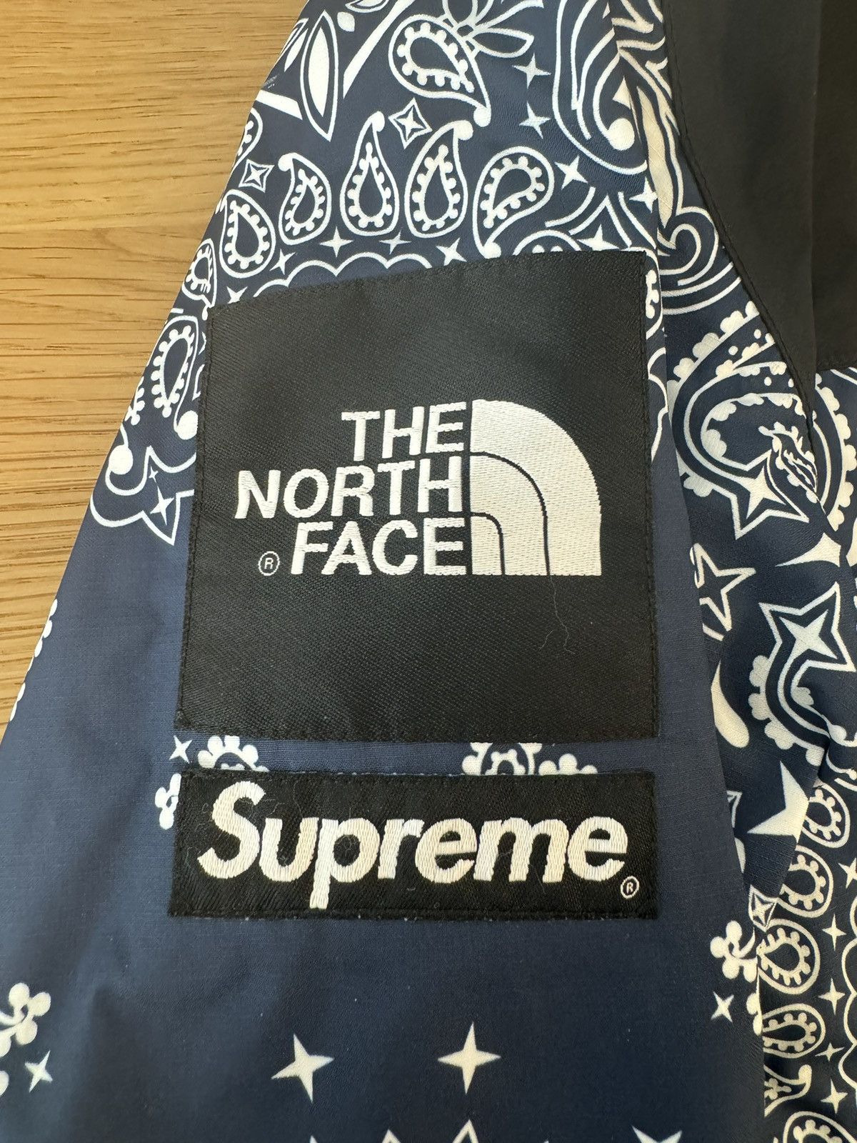 Supreme × The North Face Supreme X The North Face Bandana Mountain Jacket Blue Large Size US L / EU 52-54 / 3 - 2 Thumbnail