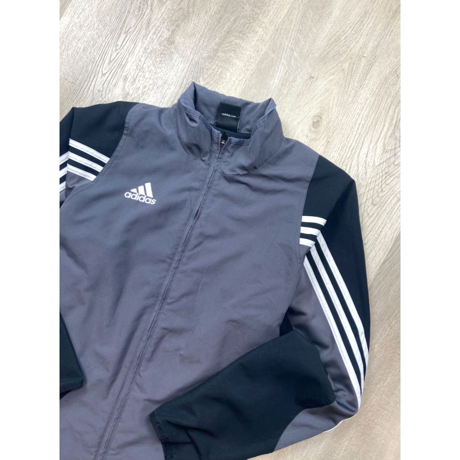Adidas Adidas Tracksuit Jacket Pants L Mens Gray Vintage Set Includes Jacket Pants Shirt/Hoodie (adapt as one category: Tracksuit) Size 42R - 5 Thumbnail