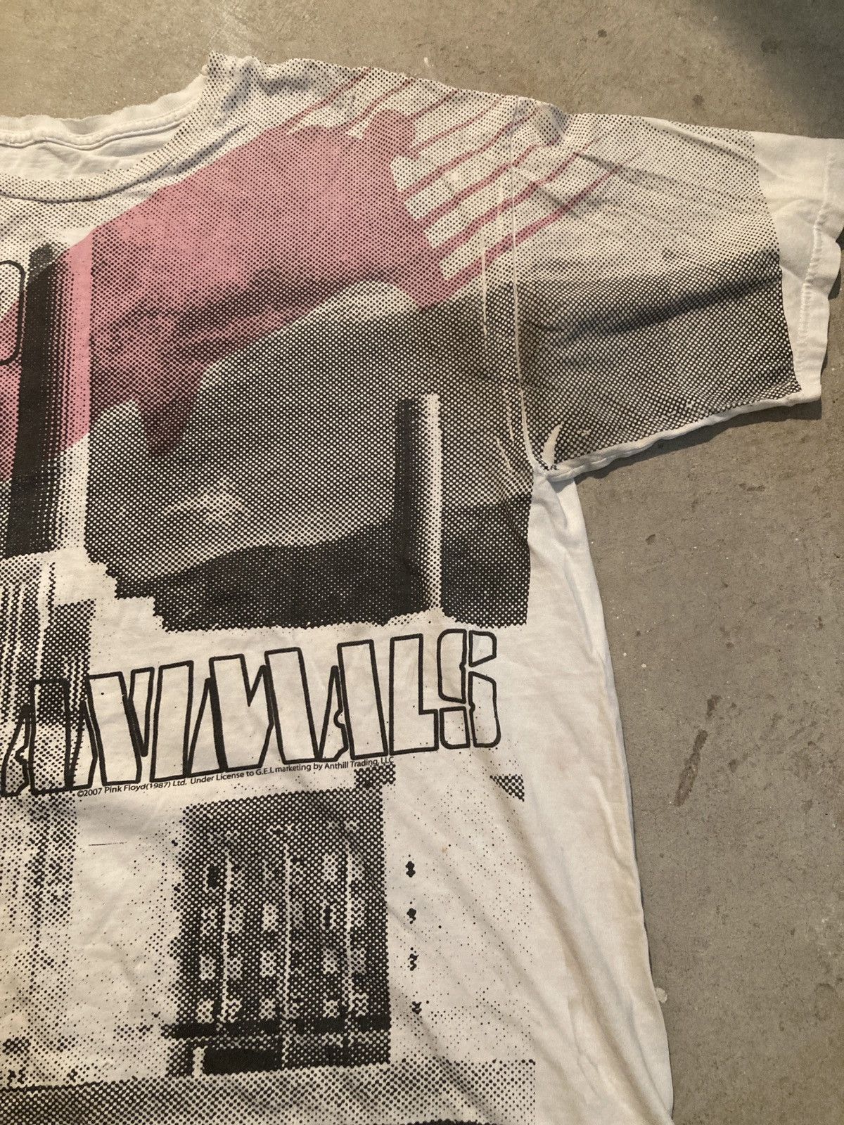 Band Tees × Vintage VTG PINK FLOYD ANIMALS AOP 2007 distressed Size US XL / EU 56 / 4 - 5 Thumbnail