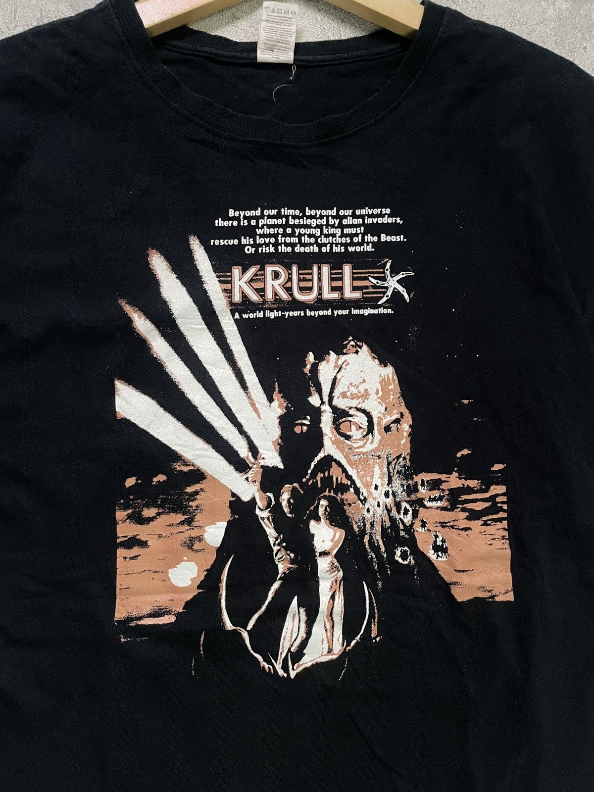 Fruit Of The Loom RaRE! KRULL Beyond are Time Universe Sci-Fi Movie T-Shirt Size US XL / EU 56 / 4 - 2 Thumbnail