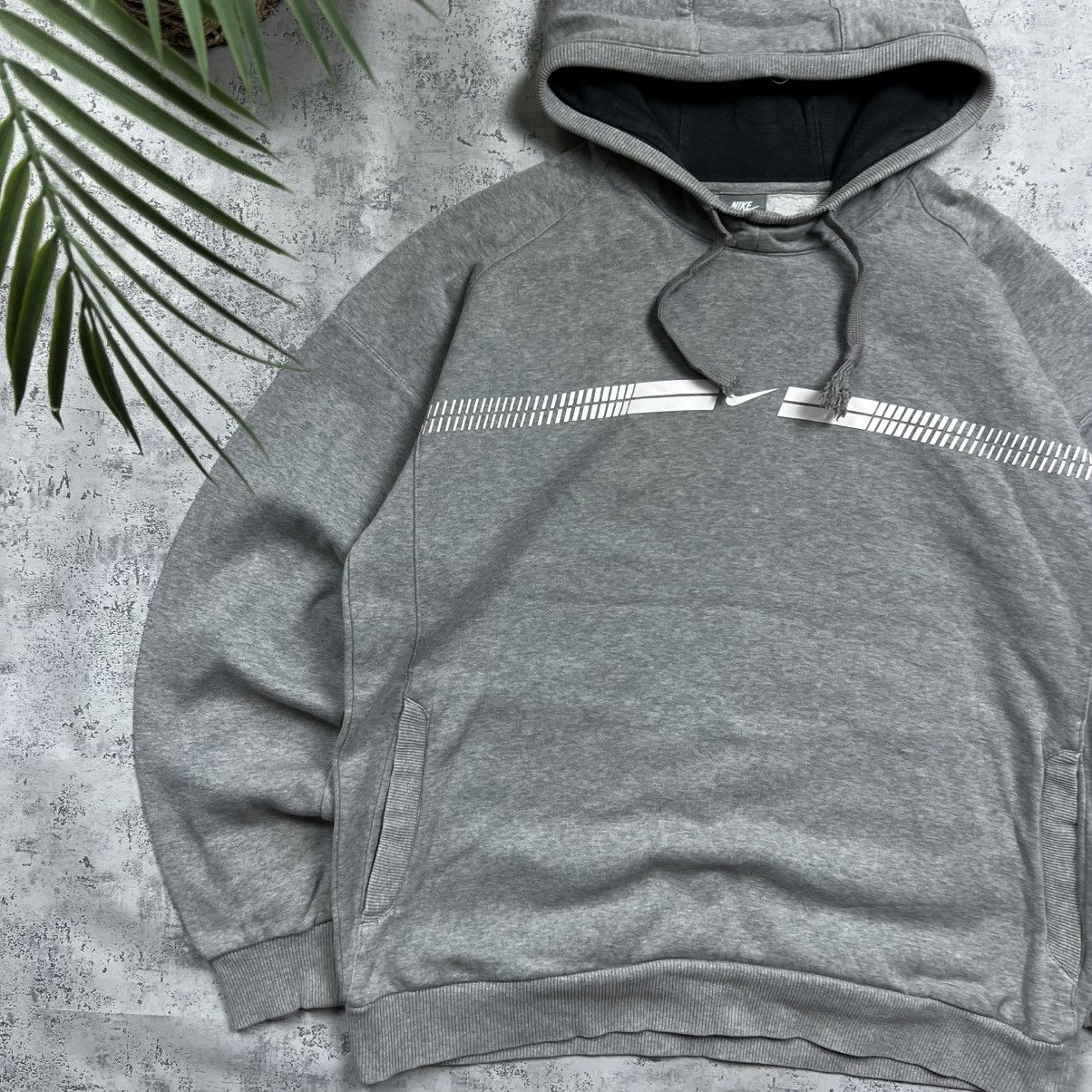 Nike 00s NIKE CENTRAL SWOOSH VINTAGE Y2K OVERSIZED HOODIE Size US M / EU 48-50 / 2 - 2 Thumbnail