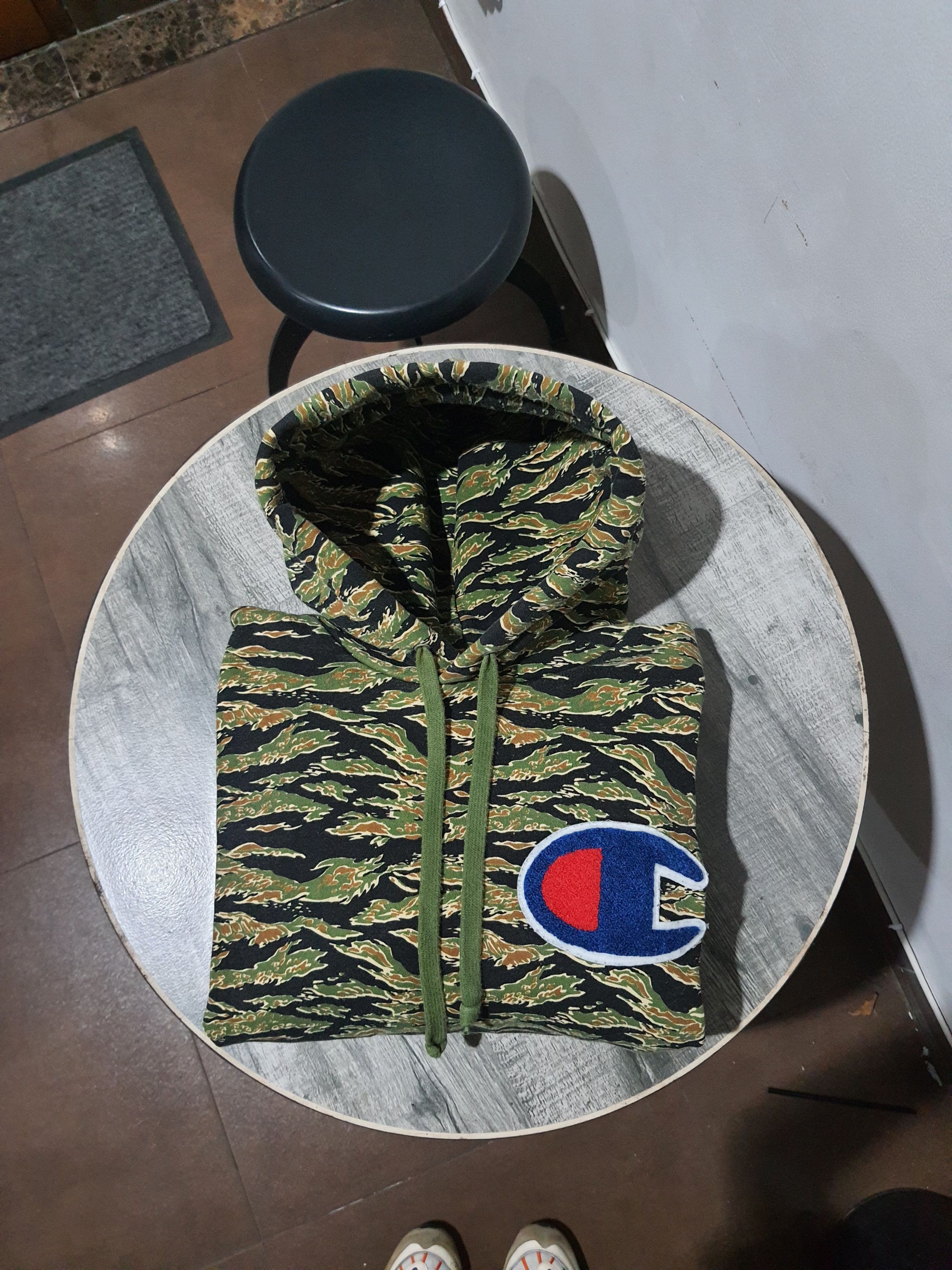 Champion Champion tiger camo japan hoodie Size US M / EU 48-50 / 2 - 3 Thumbnail