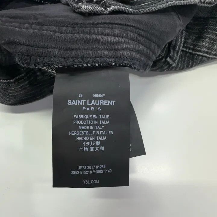 Saint Laurent Paris Saint Laurent Fashionable Casual Denim Shorts-2507 Size US 26 / EU 42 - 2 Thumbnail