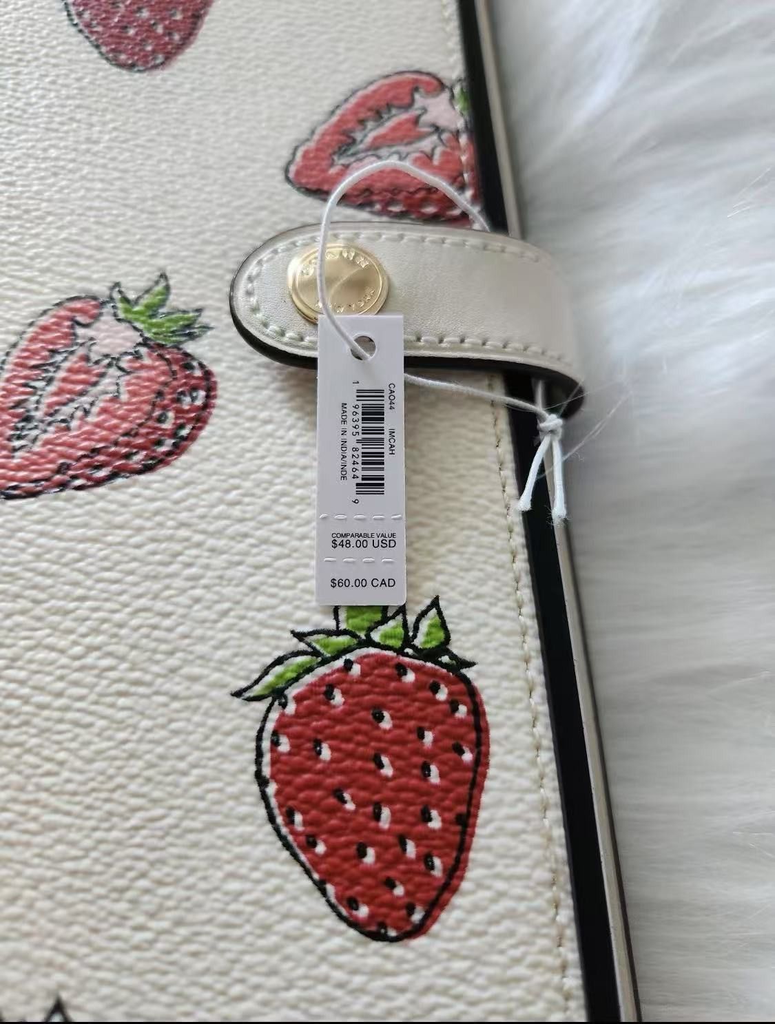 Coach Notebook With Strawberry Print CAO44 Size ONE SIZE - 4 Thumbnail