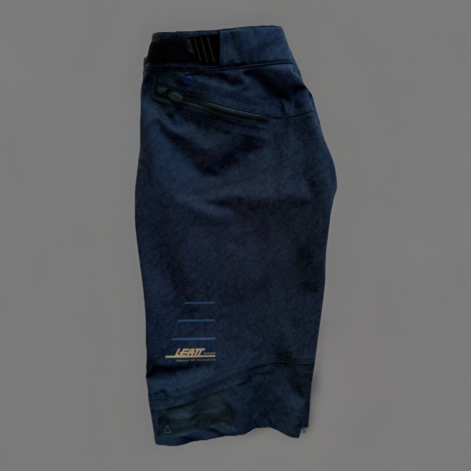 Other Leatt Hydradri Shorts Black Linerless Waterproof Athleisure Size US 28 / EU 44 - 1 Thumbnail