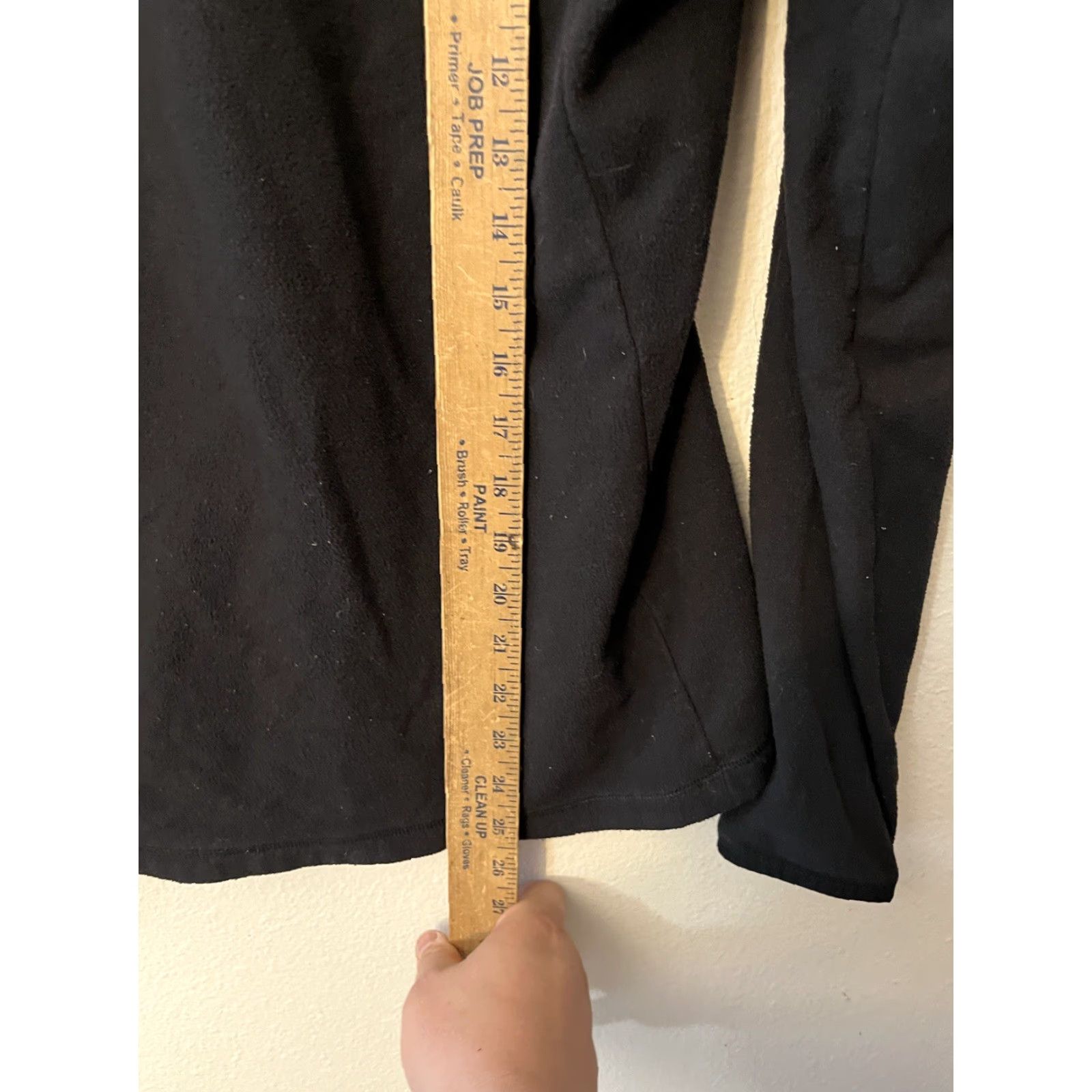 The North Face The North Face Hooded Fleece Jacket Small Black Women Jacket Hooded Fleece Lightweight Zip Pullover Casual Outdoor Logo 90s (adjusted?) Size S / US 4 / IT 40 - 4 Thumbnail