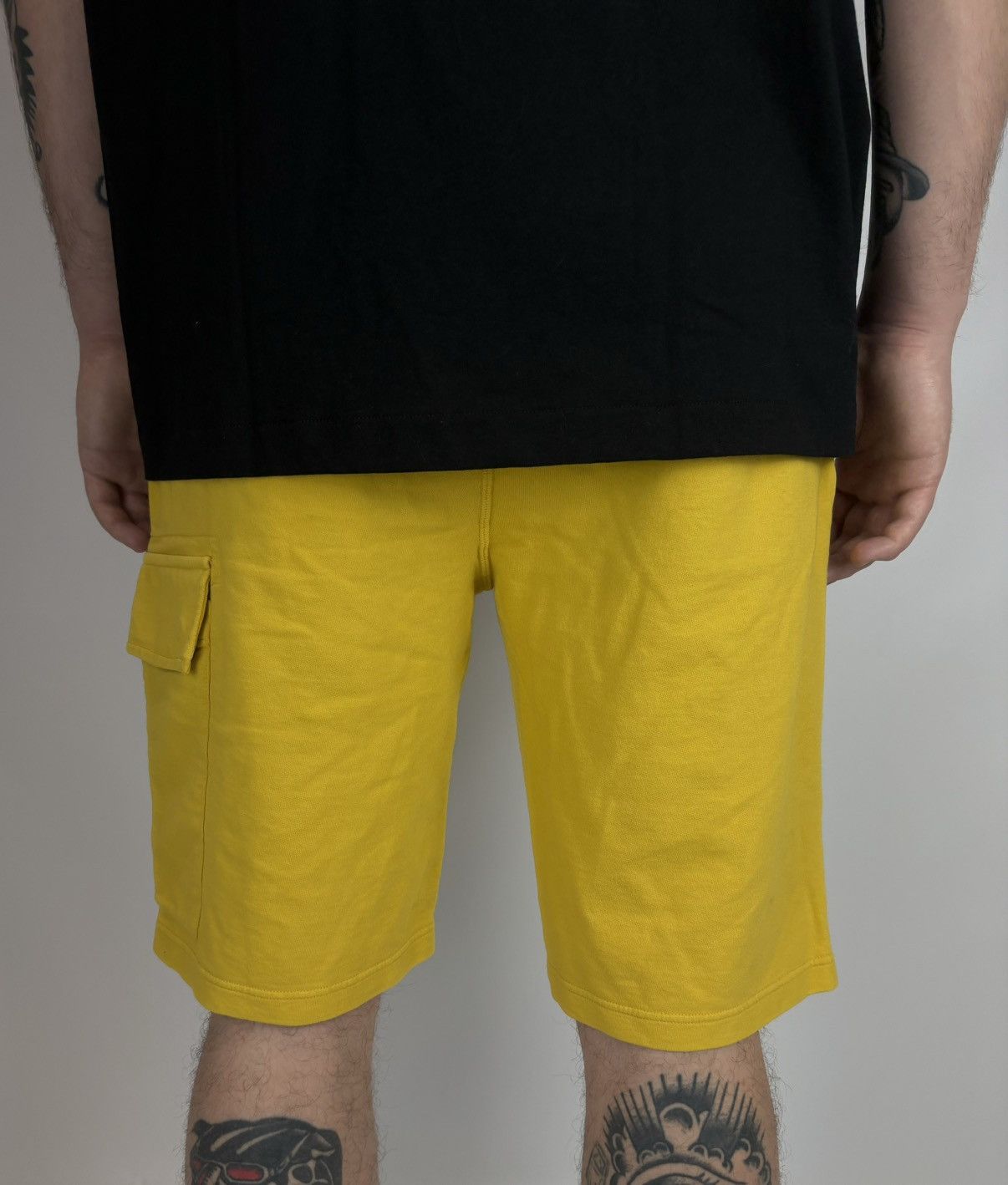 C.P. Company New shorts C.P. Company Cargo Shorts with a lens. Size US 32 / EU 48 - 3 Thumbnail