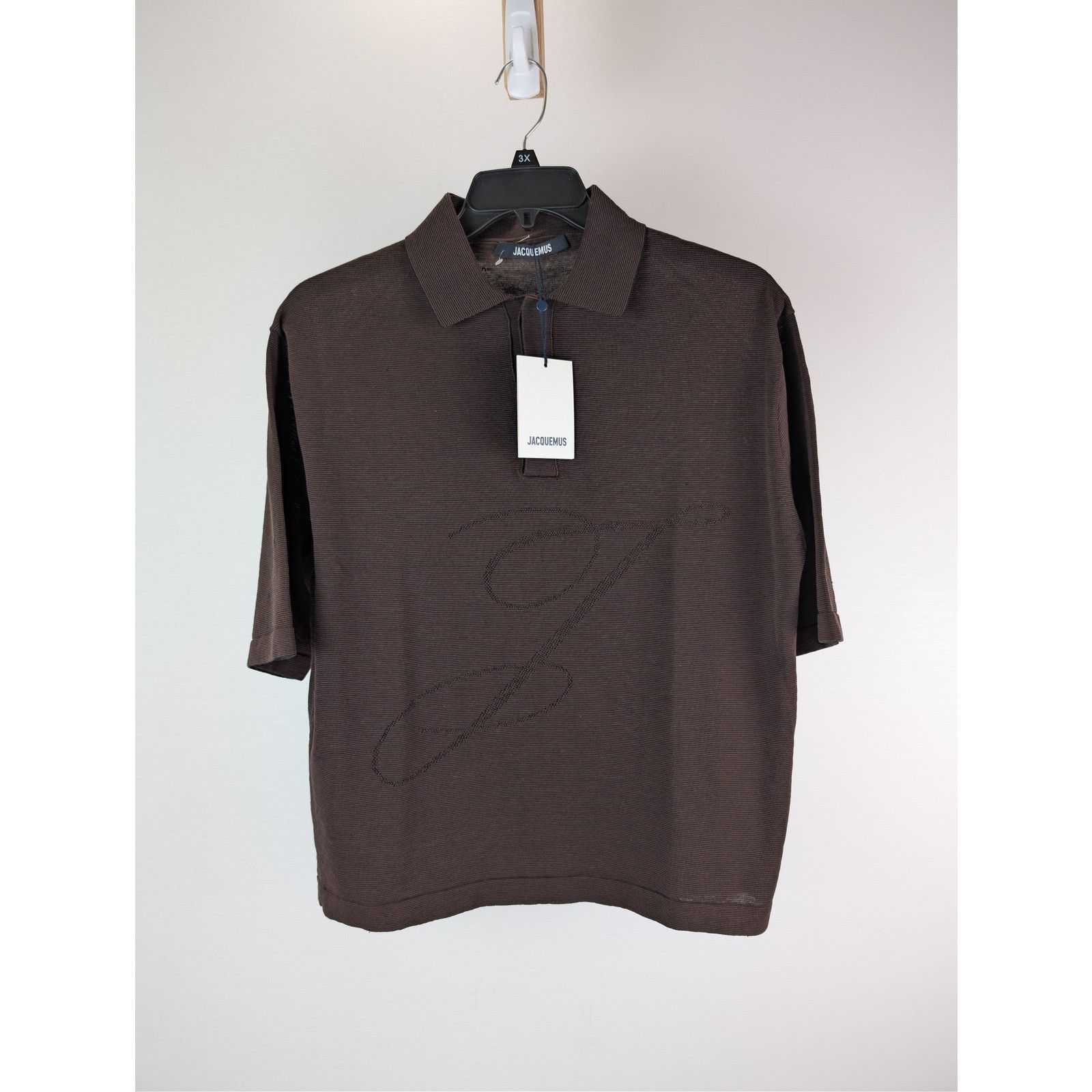 Jacquemus o1rshd1 LE Polo Shirt in Dark Brown Size US M / EU 48-50 / 2 - 8 Thumbnail
