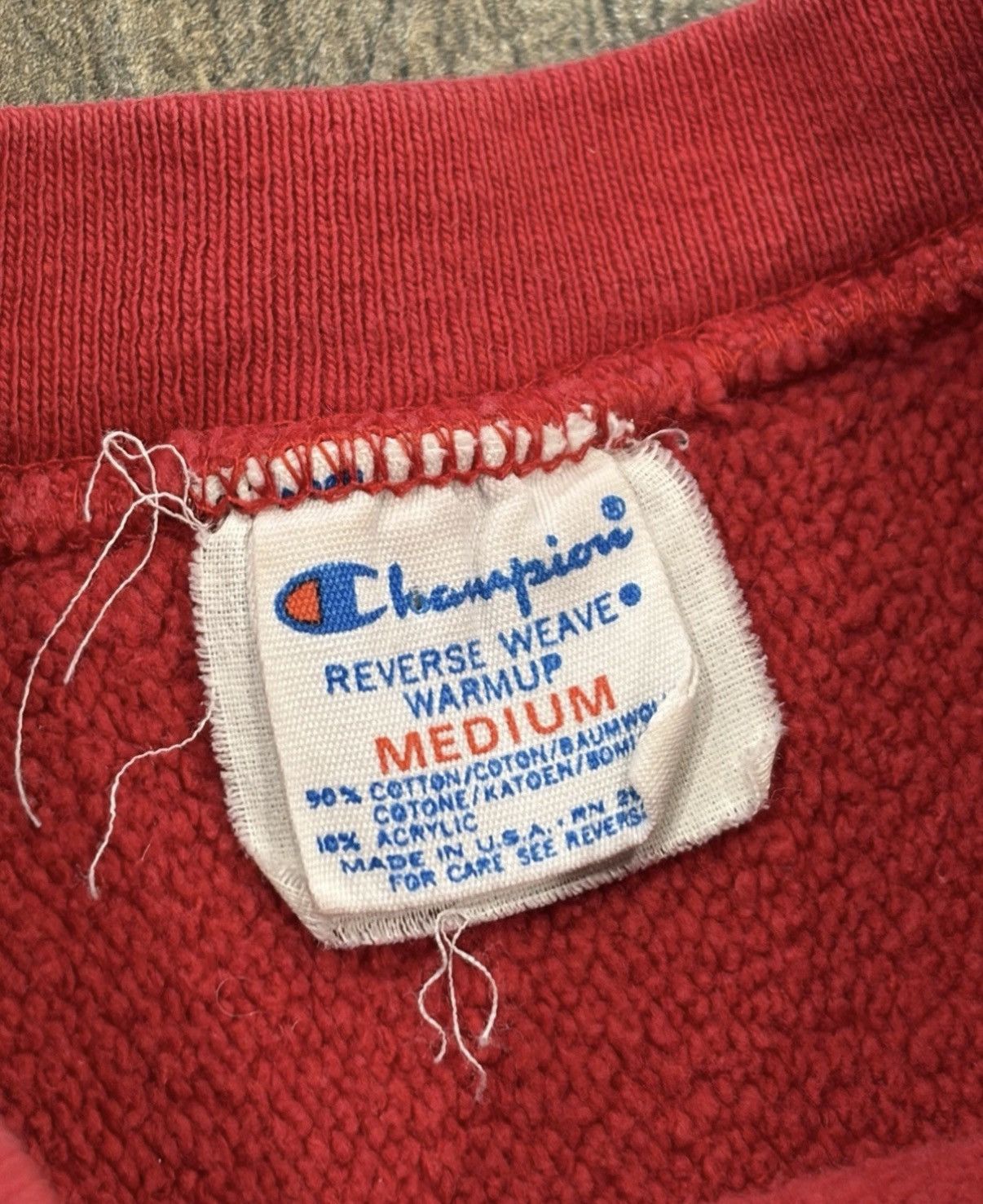 Champion VTG 80s Champion Reverse Weave Wisconsin Crewneck Red Medium Size US M / EU 48-50 / 2 - 3 Thumbnail