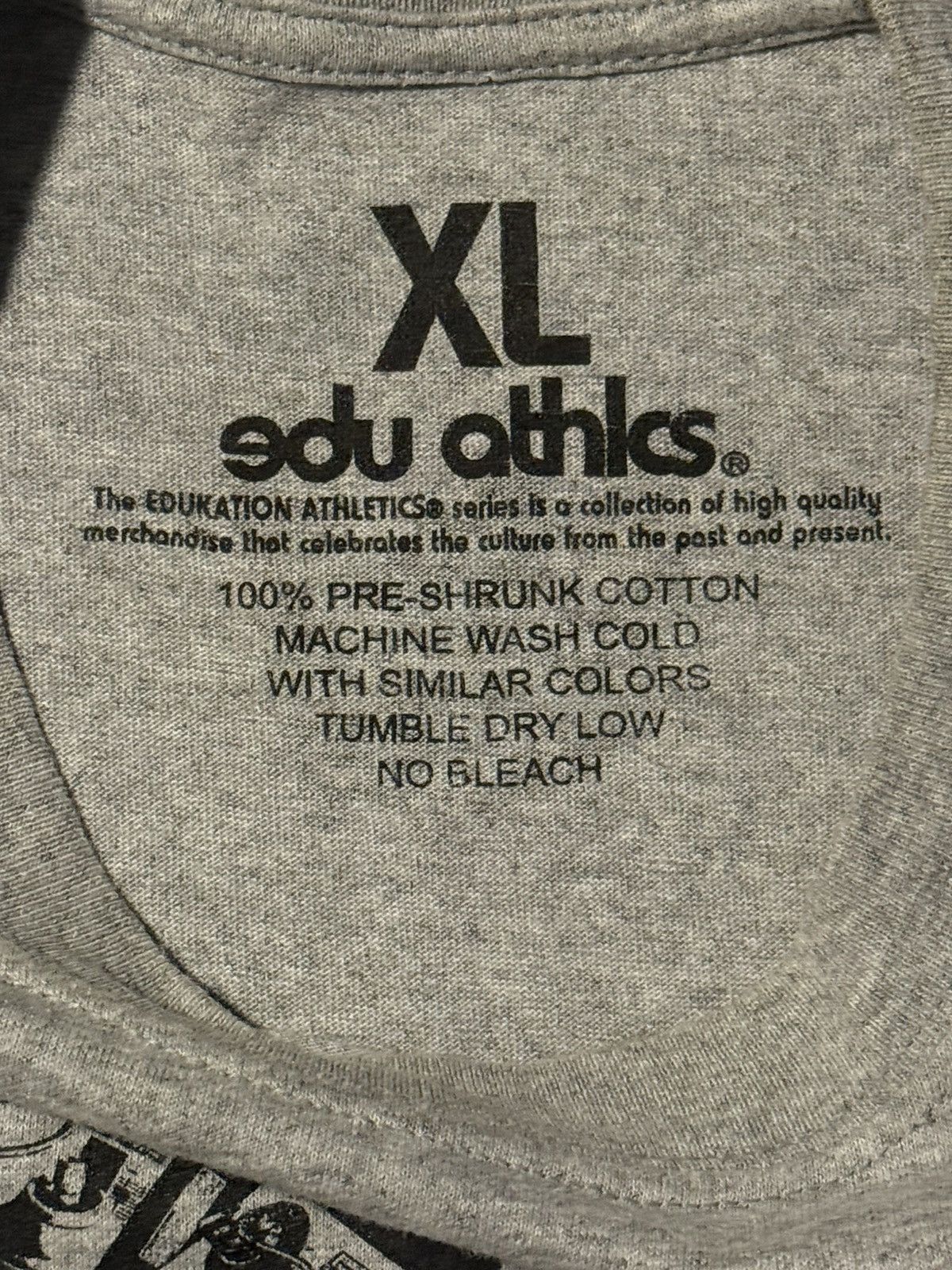 Other Vintage Edu Athlcs Skillafornia Hip Hop DJ Tee T-Shirt VNDS Size US XL / EU 56 / 4 - 12 Thumbnail