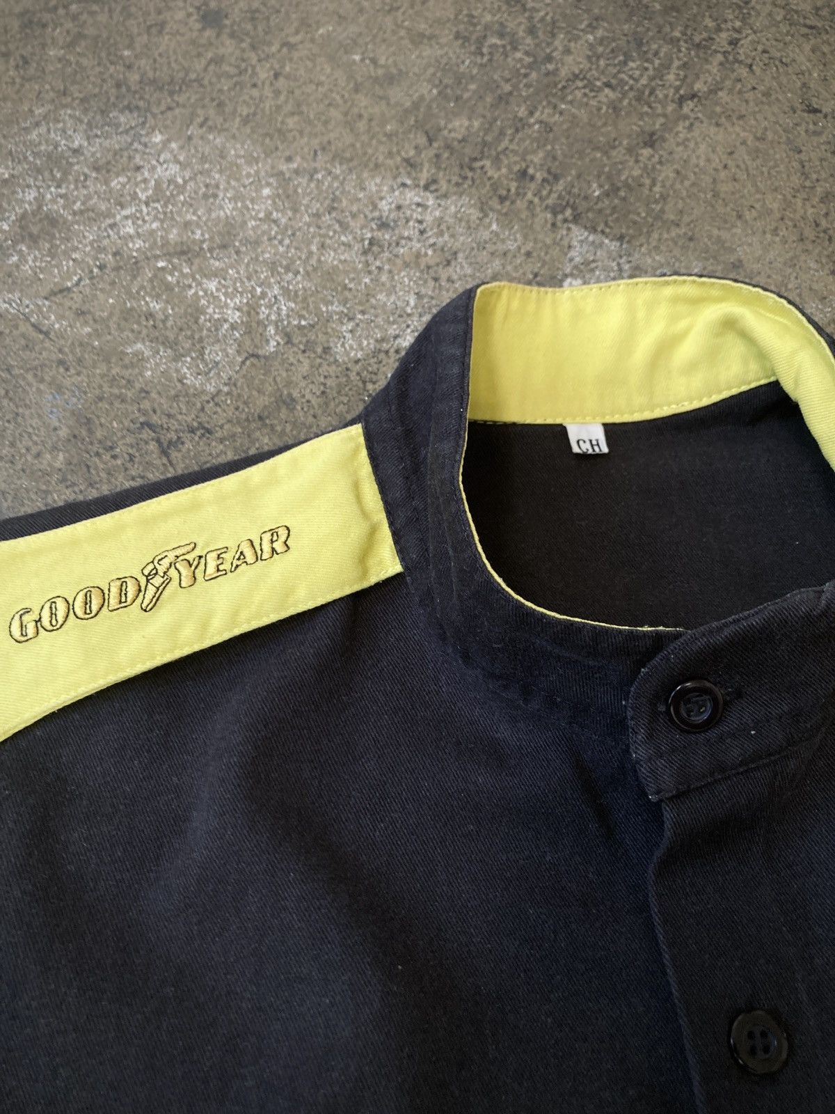 Formula 1 × NASCAR × Vintage Vintage 90s Goodyear Racing Shirt Size US M / EU 48-50 / 2 - 6 Thumbnail