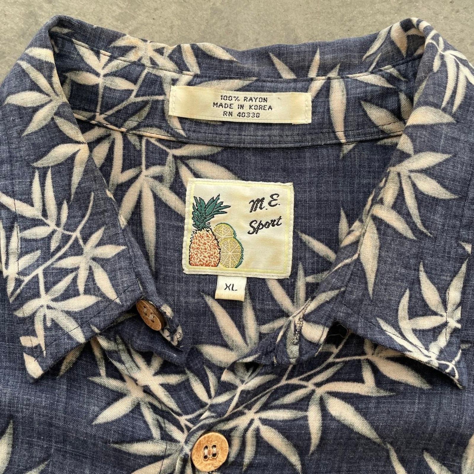 Vintage Vintage M. E. Sport Navy Blue Rayon Hawaii Shirt Size US XL / EU 56 / 4 - 4 Thumbnail