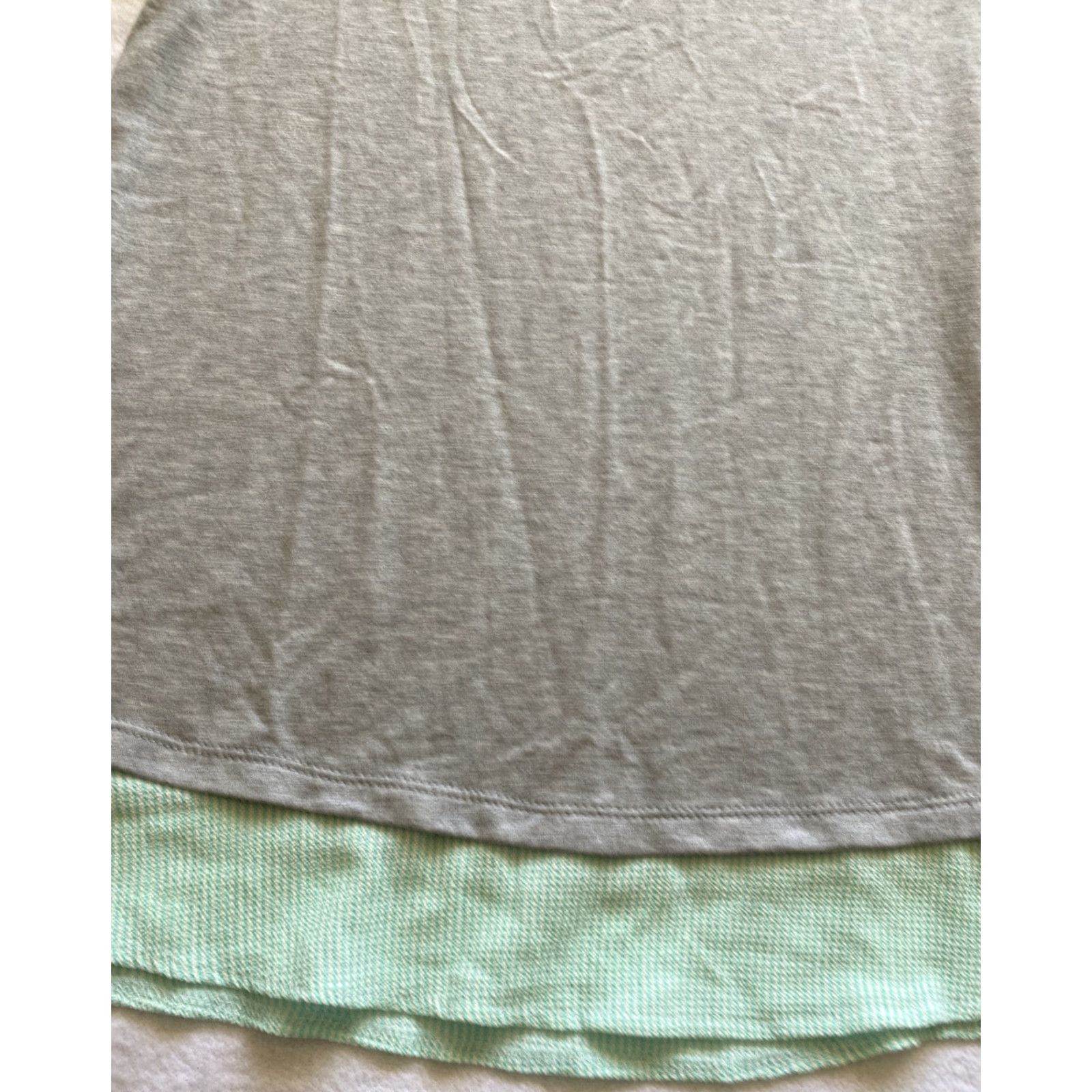 Vintage VINTAGE Weekend Love Top T Shirt Blouse Women’s S Gray NWT 21-30 Size S / US 4 / IT 40 - 6 Thumbnail