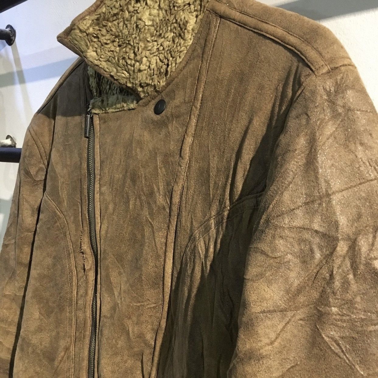 Trussardi vintage Trussardi shearling leather jacket in brown Size US L / EU 52-54 / 3 - 4 Thumbnail
