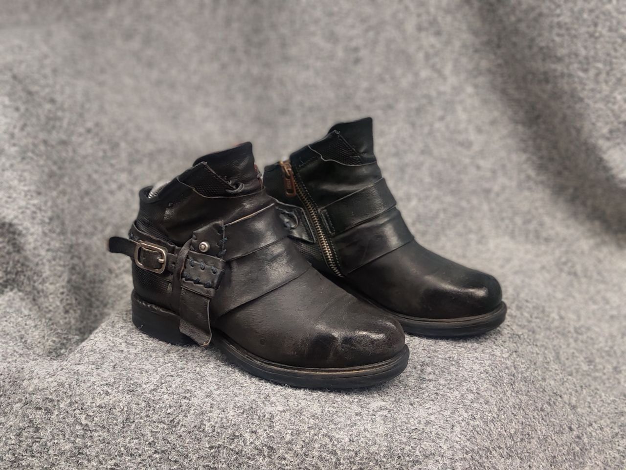 A.S.98 A.S.98 Vintage Durable Leather Zip buckles Ankle Boots Size US 6 / IT 36 - 7 Thumbnail