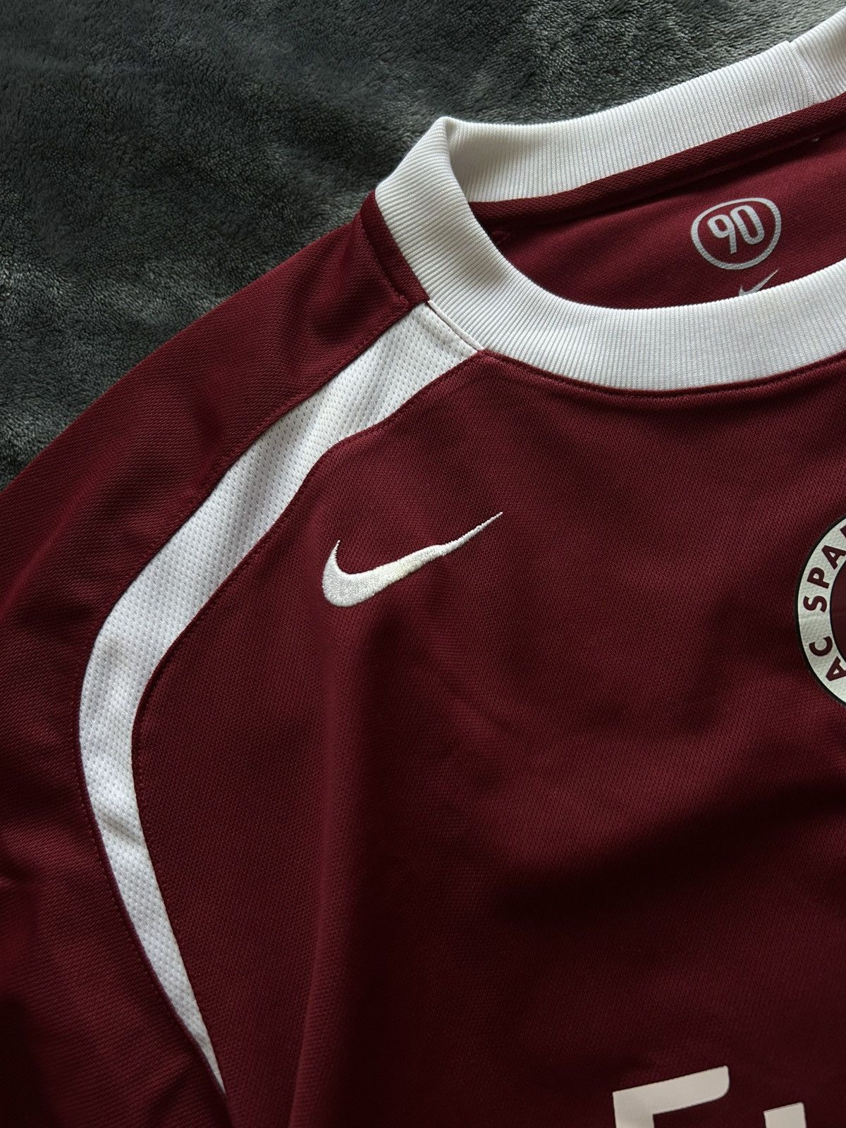 Nike nike sparta prague burgundy soccer jersey Size US XL / EU 56 / 4 - 4 Thumbnail