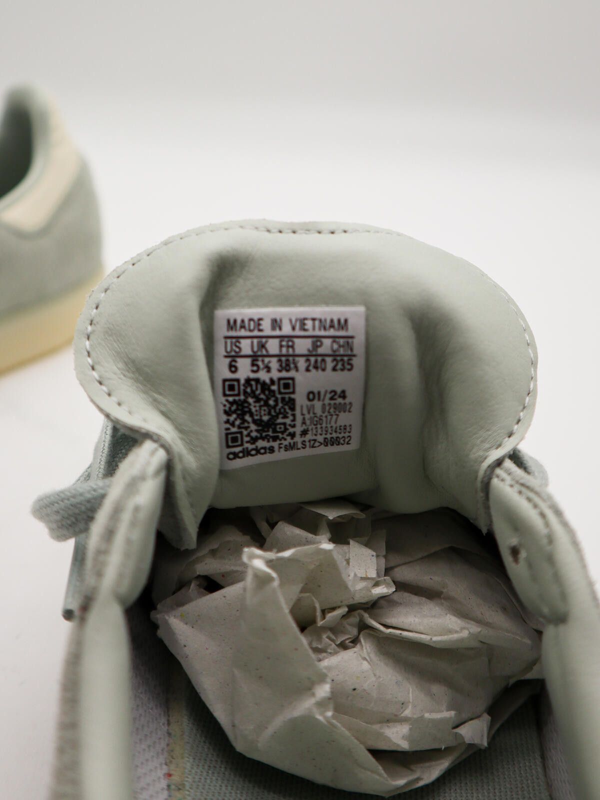 Adidas adidas Originals Samba OG – IG6177 - UK 5.5 – BNIB Size US 6.5 / EU 39-40 - 5 Thumbnail