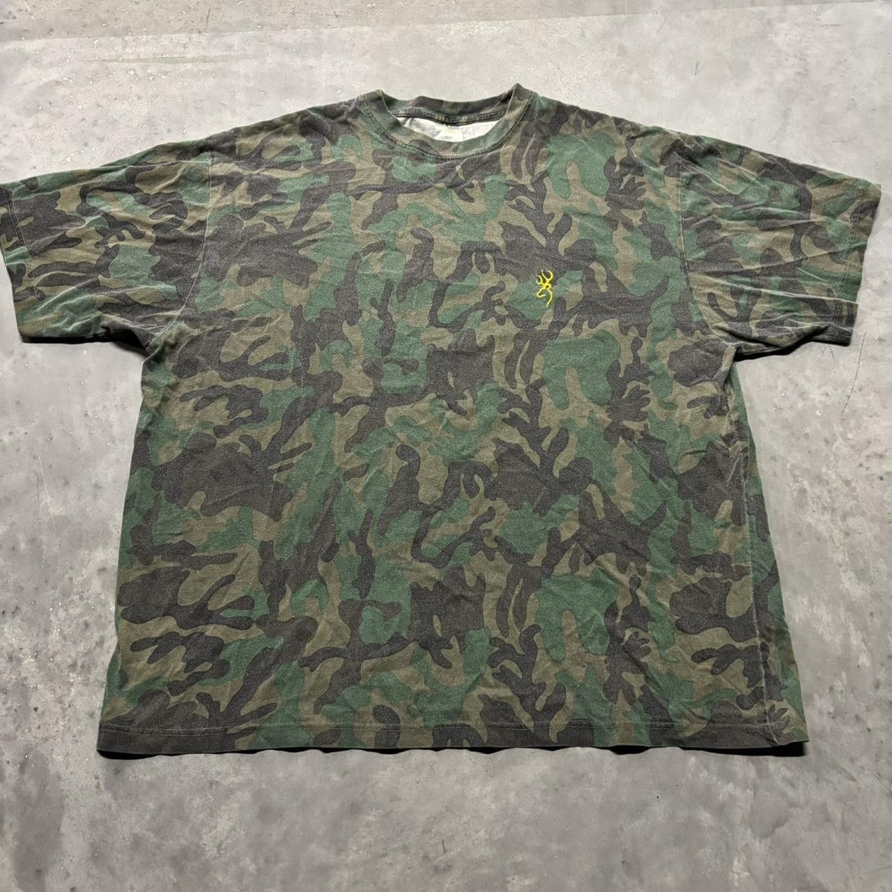 Japanese Brand × Vintage Vintage Y2K/2000s Camo Pattern Skater T-Shirt! Size US XL / EU 56 / 4 - 1 Thumbnail