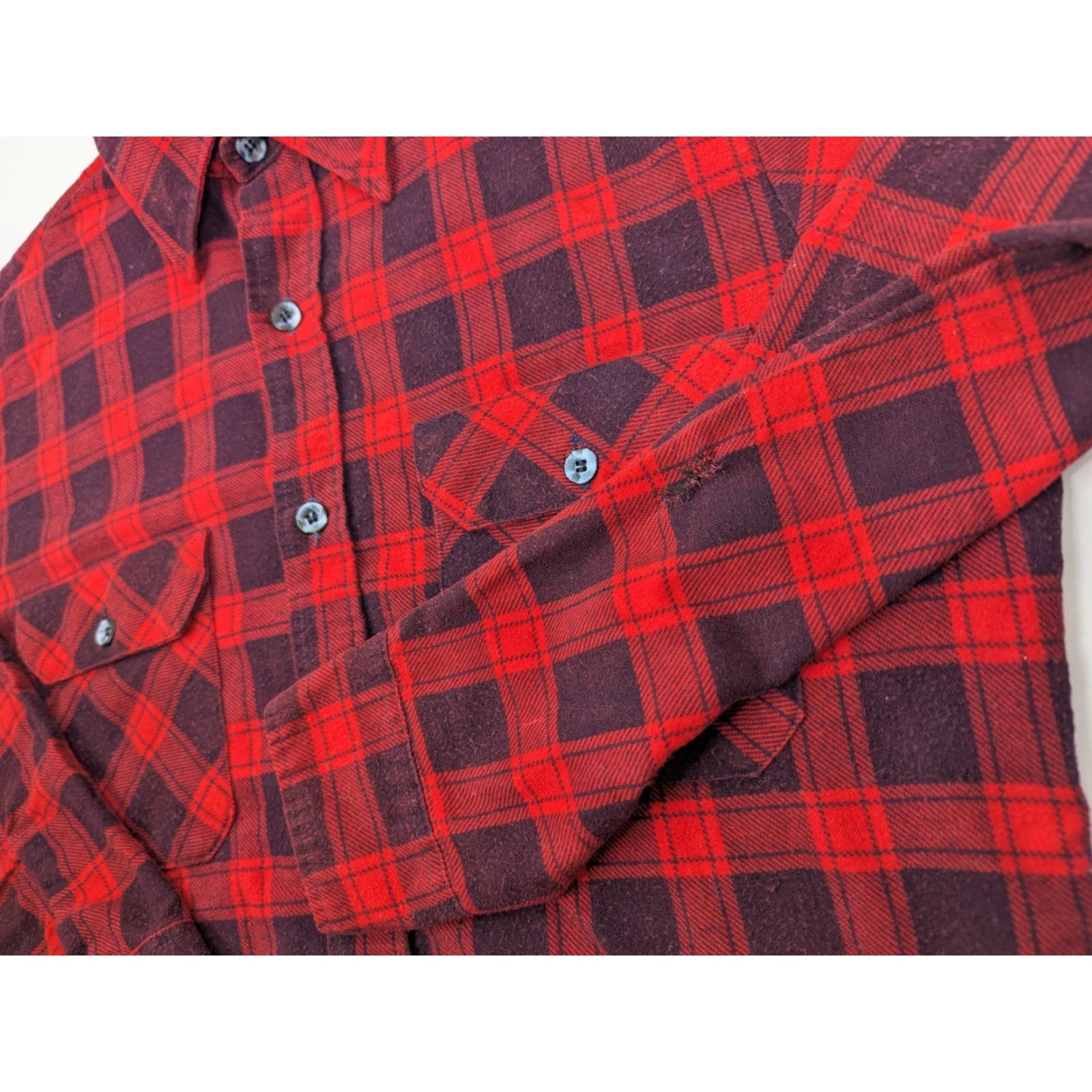 Sears VINTAGE Fieldmaster Shirt Mens M Red Plaid Flannel 70s Easy Care Lined Pattern Cotton Polyester Button-Up Size US M / EU 48-50 / 2 - 2 Thumbnail
