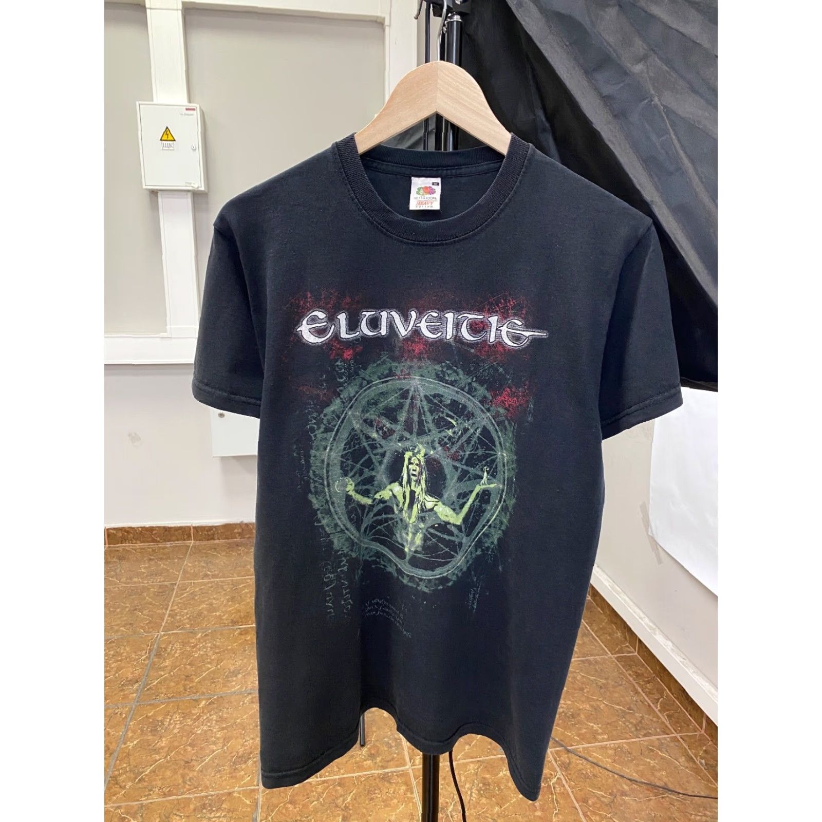 Fruit Of The Loom VINTAGE Eluveitie T-shirt Mens Shirt M Black Retro 2000s Y2K Rare Size US M / EU 48-50 / 2 - 2 Thumbnail