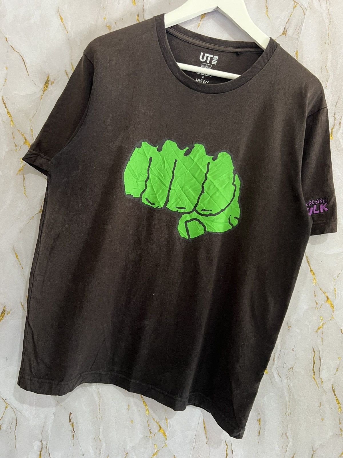 Uniqlo HULK MARVEL TSHIRT Size US L / EU 52-54 / 3 - 5 Thumbnail