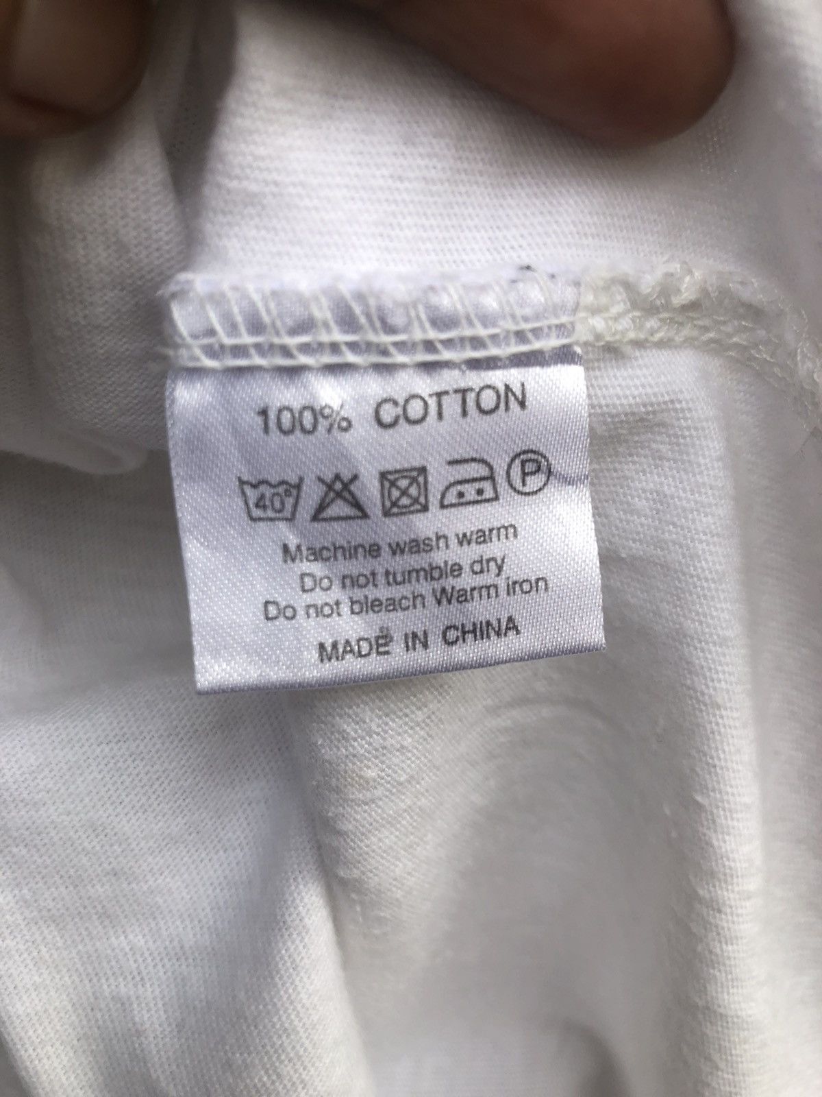 Burberry Burberry Of London Spellout Tshirt Size US M / EU 48-50 / 2 - 3 Thumbnail